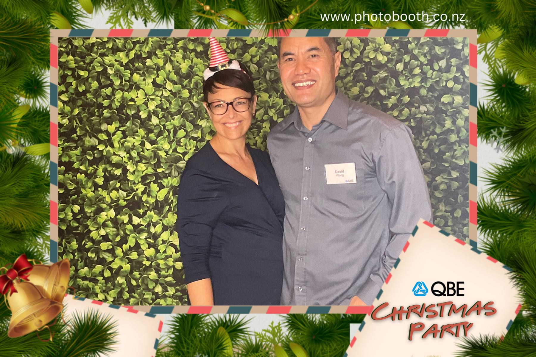 QBE Staff Christmas Party | View more photos from the event at gallery.photobooth.co.nz/u/SelfieCentral/QBE-Staff-Christmas-Party