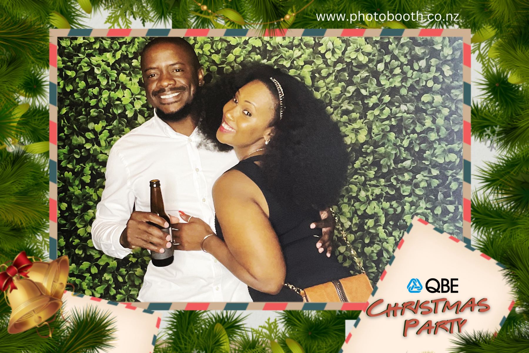 QBE Staff Christmas Party | View more photos from the event at gallery.photobooth.co.nz/u/SelfieCentral/QBE-Staff-Christmas-Party