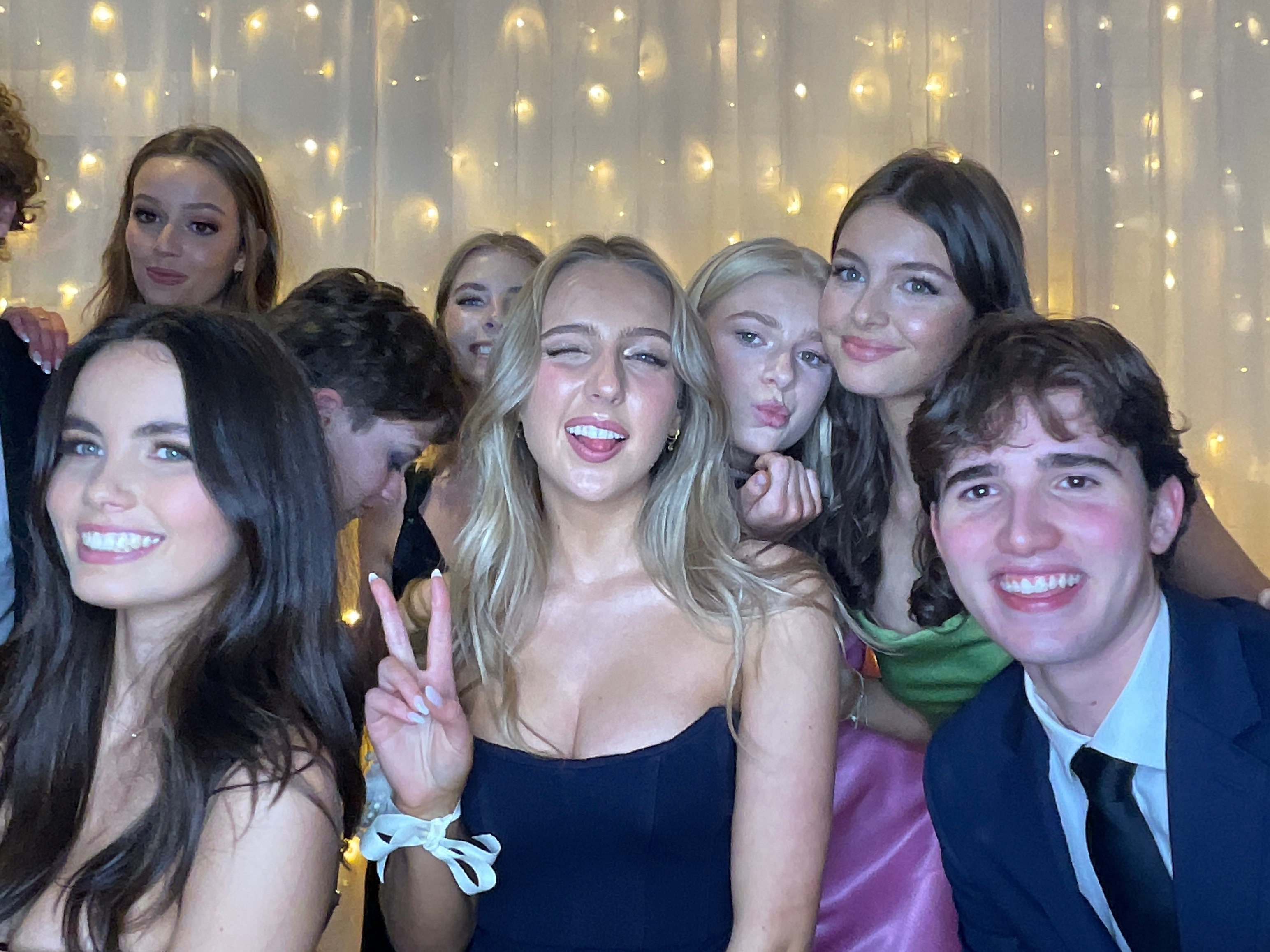 St Cuthberts Pre Ball | View more photos from the event at gallery.photobooth.co.nz/u/SelfieCentral/St-Cuthberts-Pre-Ball