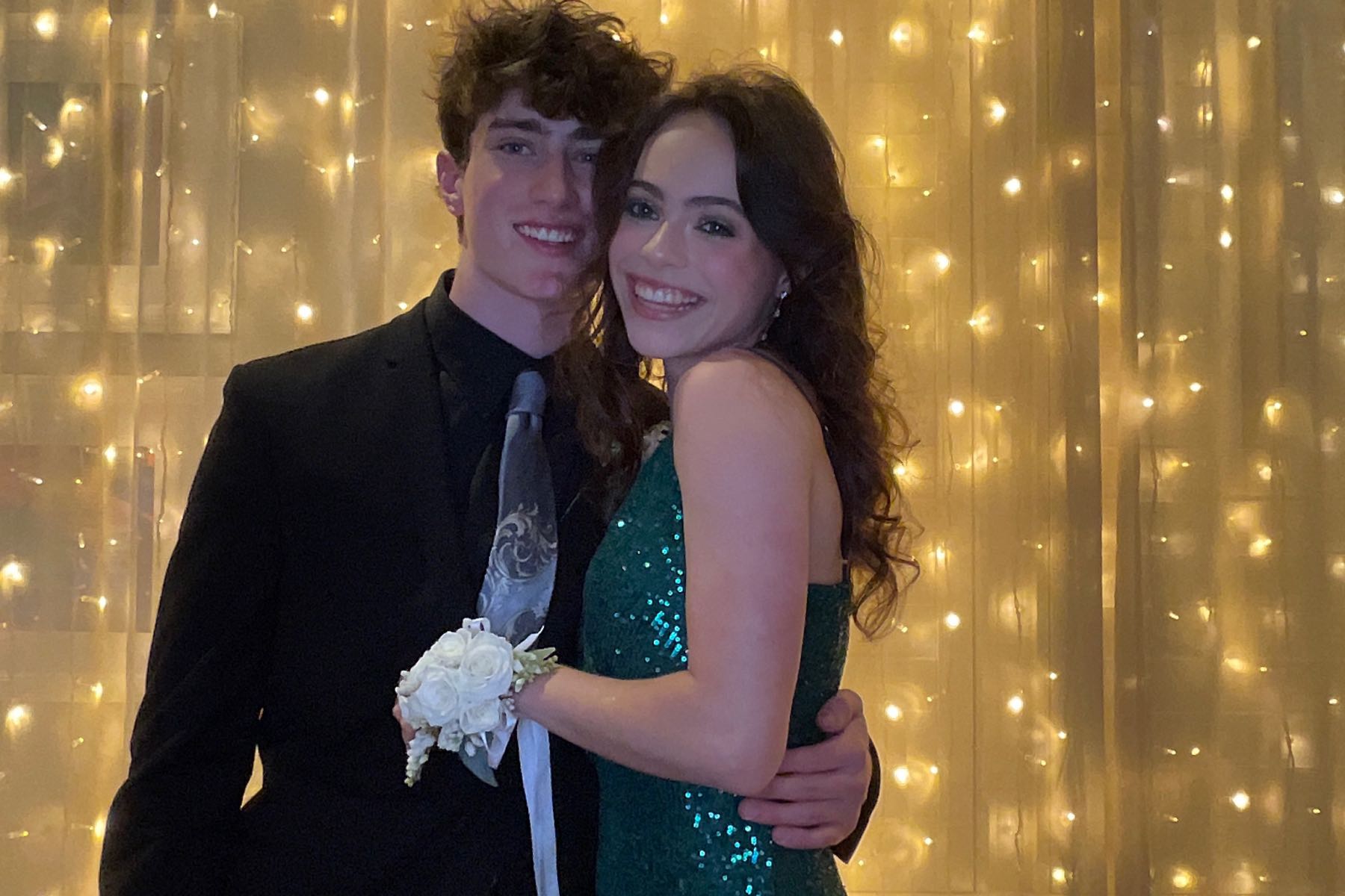 St Cuthberts Pre Ball | View more photos from the event at gallery.photobooth.co.nz/u/SelfieCentral/St-Cuthberts-Pre-Ball