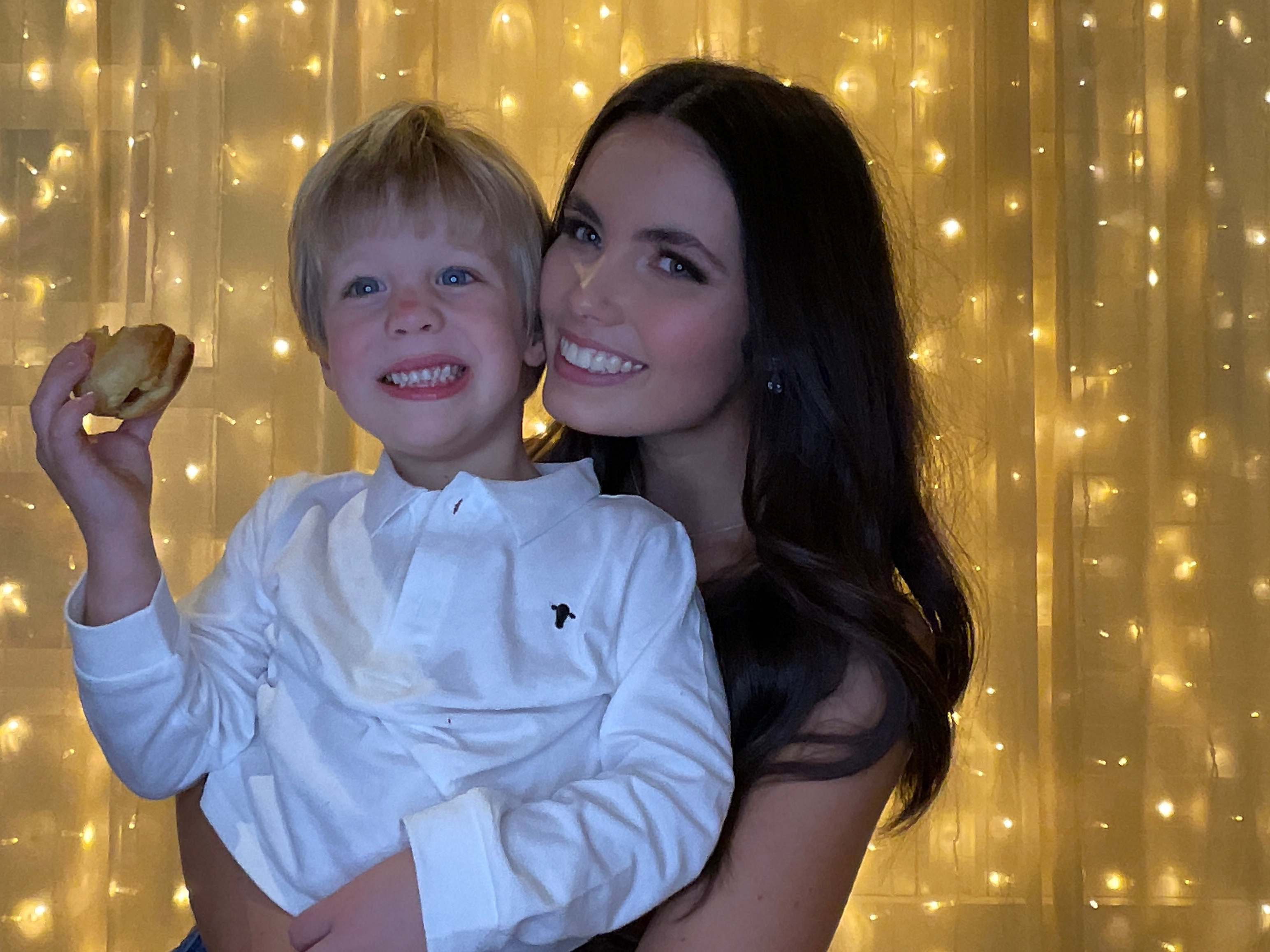 St Cuthberts Pre Ball | View more photos from the event at gallery.photobooth.co.nz/u/SelfieCentral/St-Cuthberts-Pre-Ball