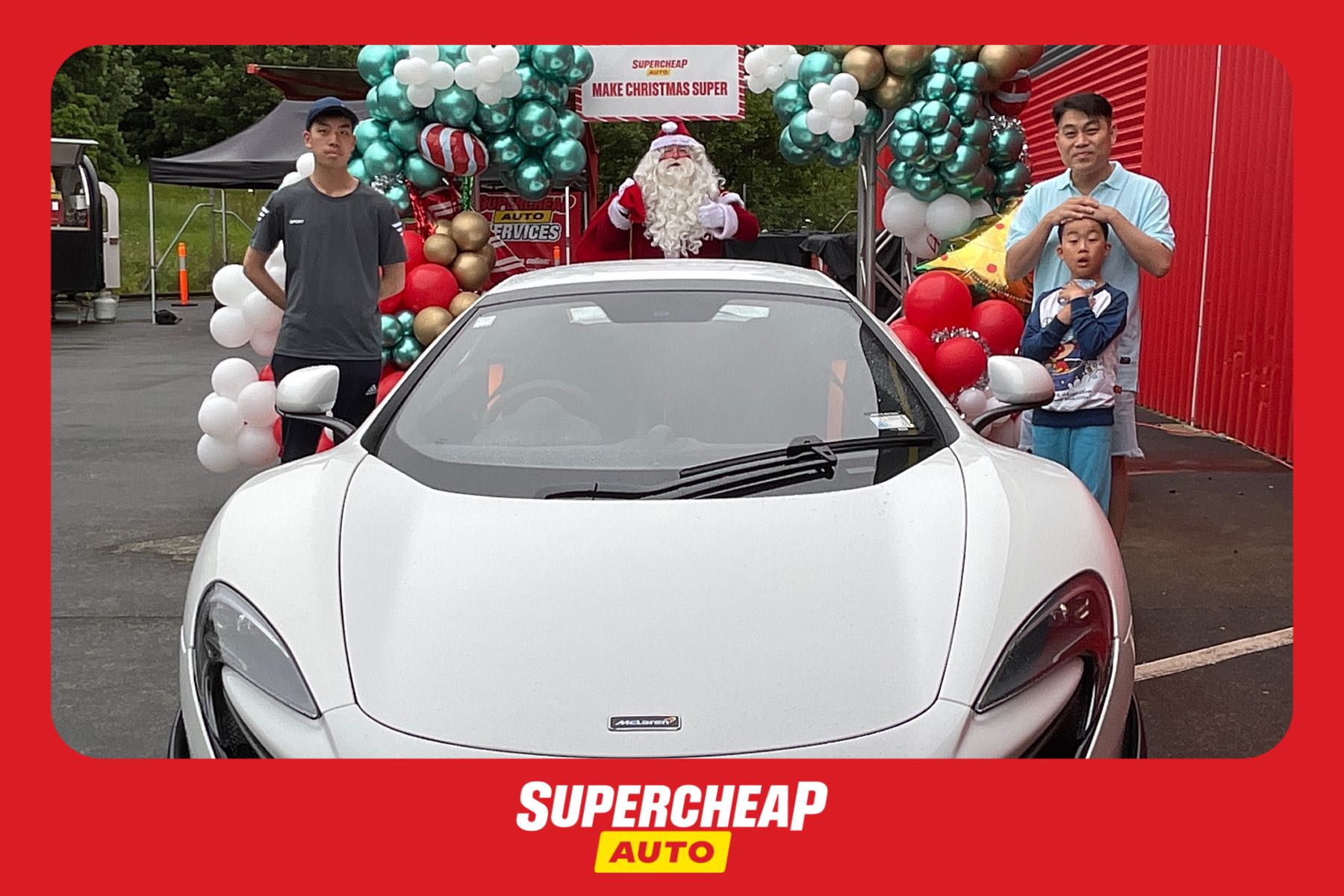 Supercheap Auto | View more photos from the event at gallery.photobooth.co.nz/u/SelfieCentral/Supercheap-Auto