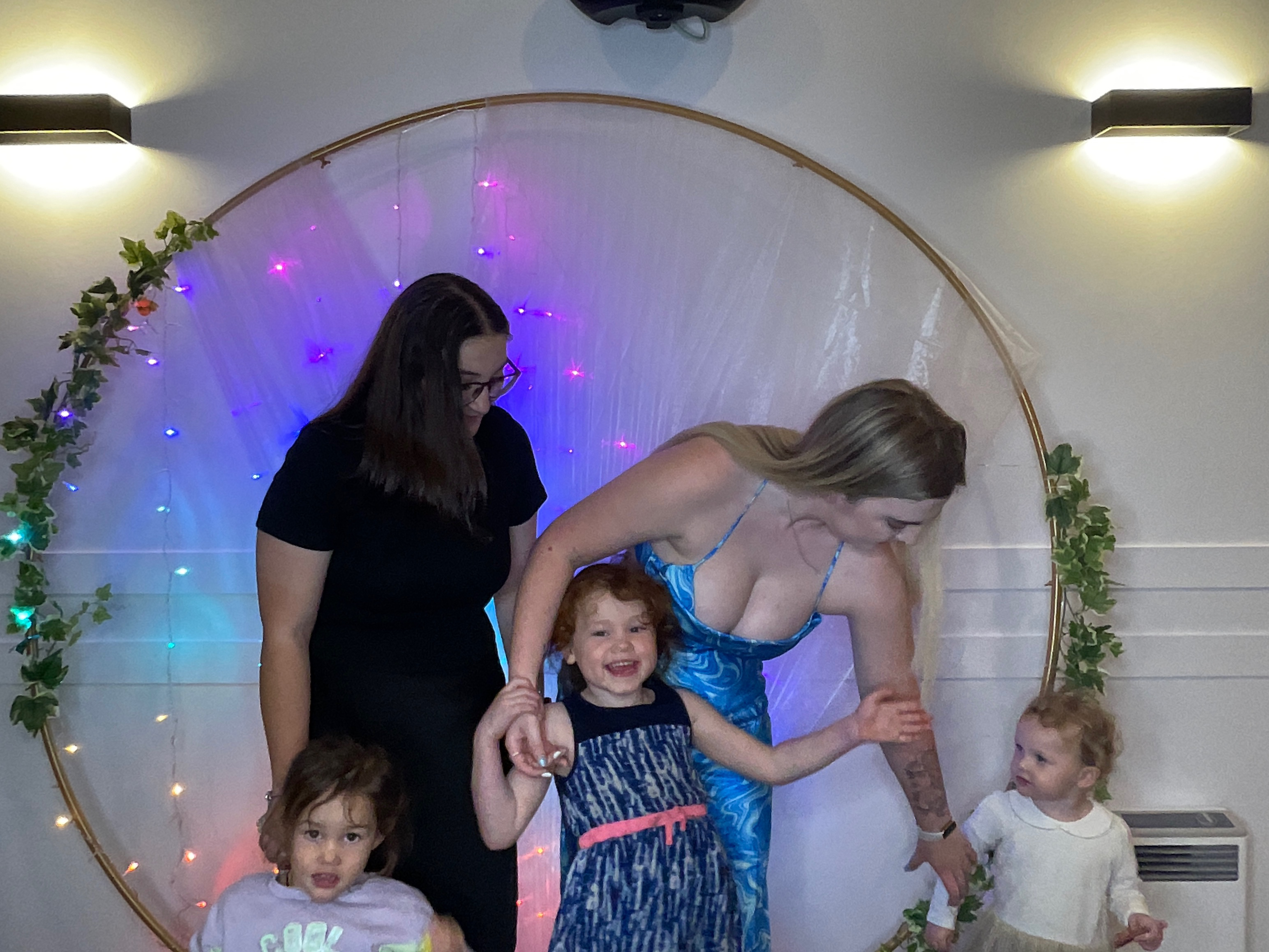 Tayla's 21st Birthday | View more photos from the event at gallery.photobooth.co.nz/u/SelfieCentral/Taylas-21st-Birthday