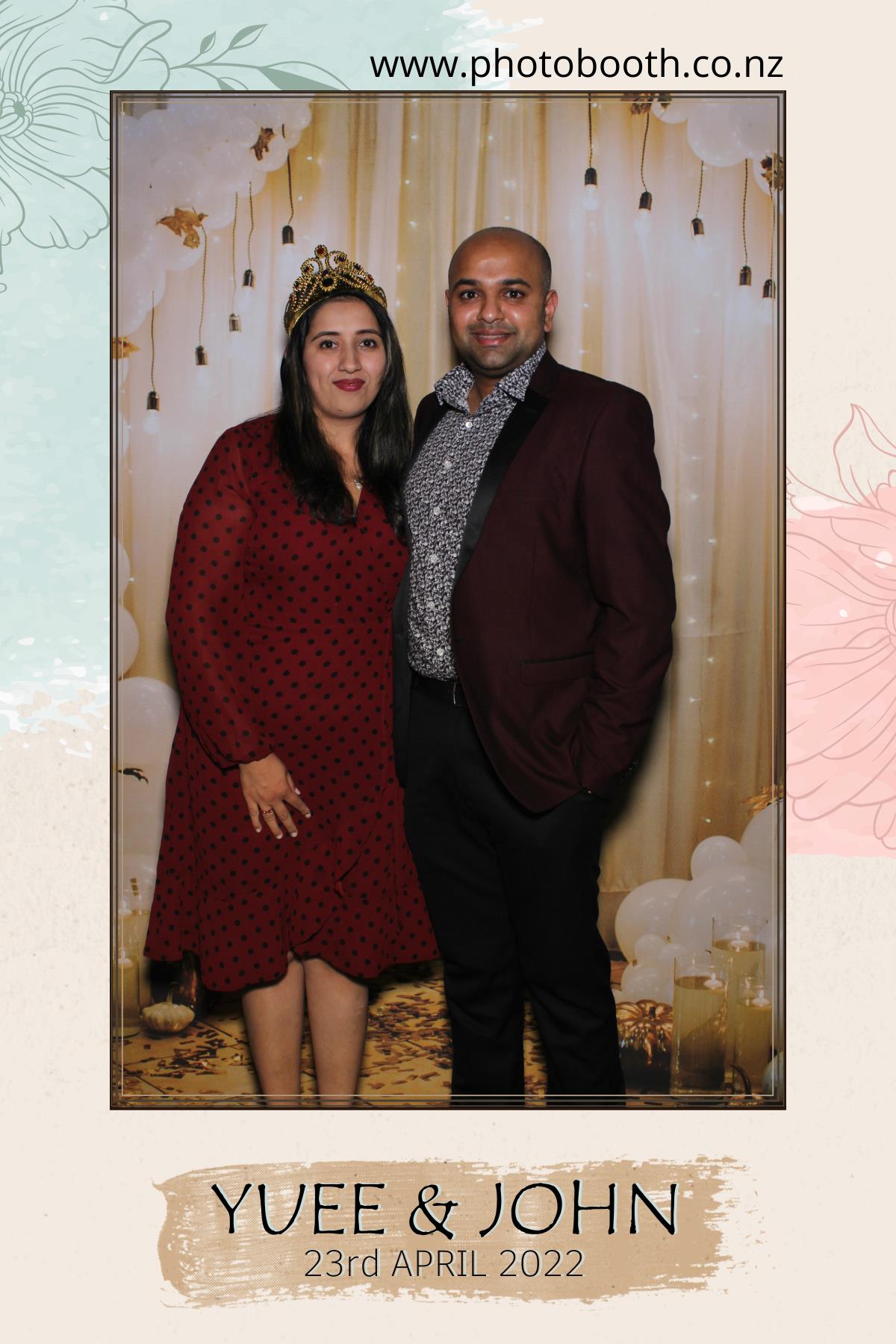 Yuee & John's Wedding | View more photos from the event at gallery.photobooth.co.nz/u/SelfieCentral/Yuee-Johns-Wedding