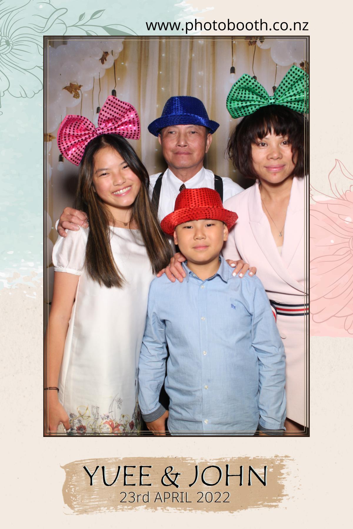 Yuee & John's Wedding | View more photos from the event at gallery.photobooth.co.nz/u/SelfieCentral/Yuee-Johns-Wedding