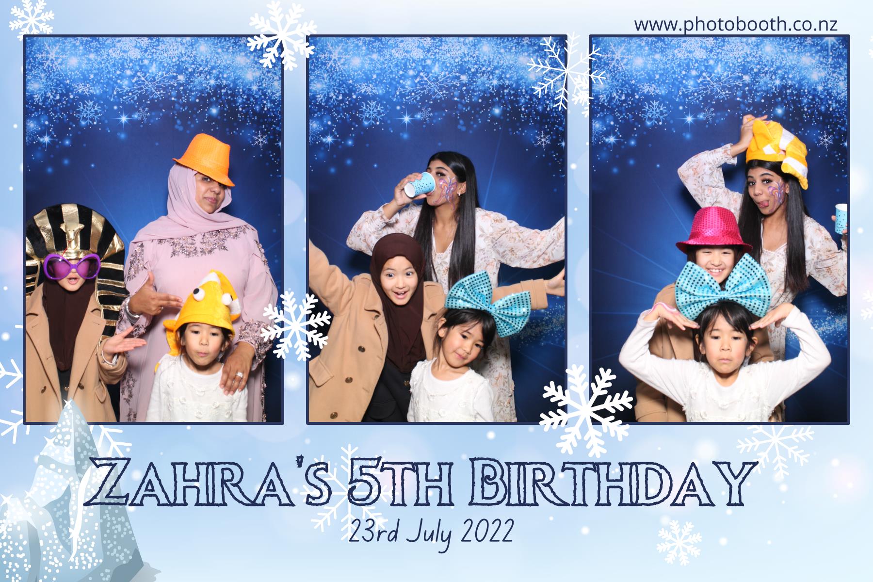 Zahra's 5th Frozen Birthday Party | View more photos from the event at gallery.photobooth.co.nz/u/SelfieCentral/Zahras-5th-Frozen-Birthday-Party