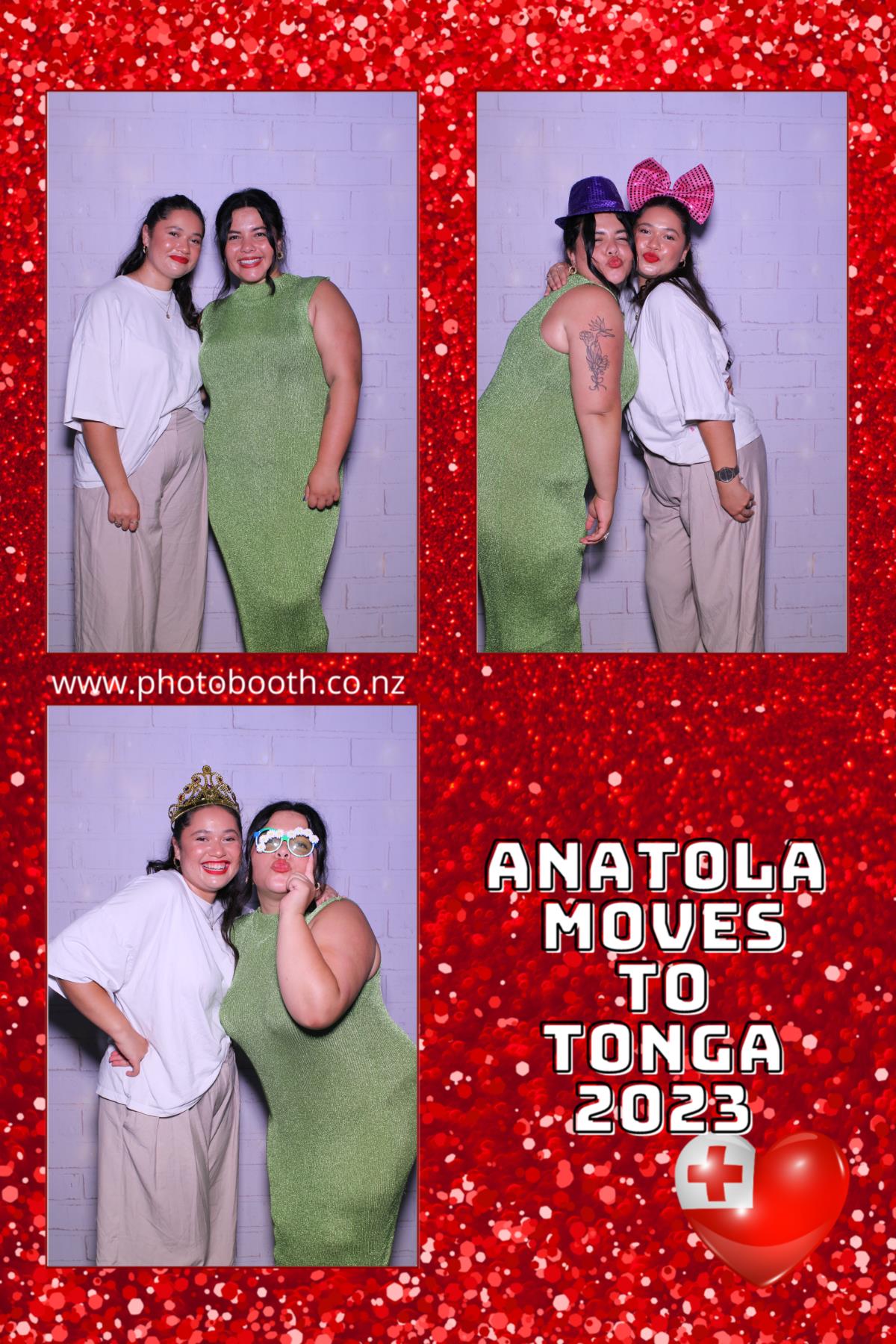 Anatola's Leaving party | View more photos from the event at gallery.photobooth.co.nz/u/SelfieCentral/Anatolas-Leaving-party