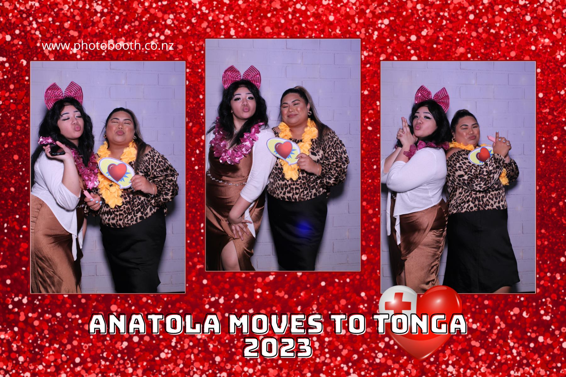 Anatola's Leaving party | View more photos from the event at gallery.photobooth.co.nz/u/SelfieCentral/Anatolas-Leaving-party