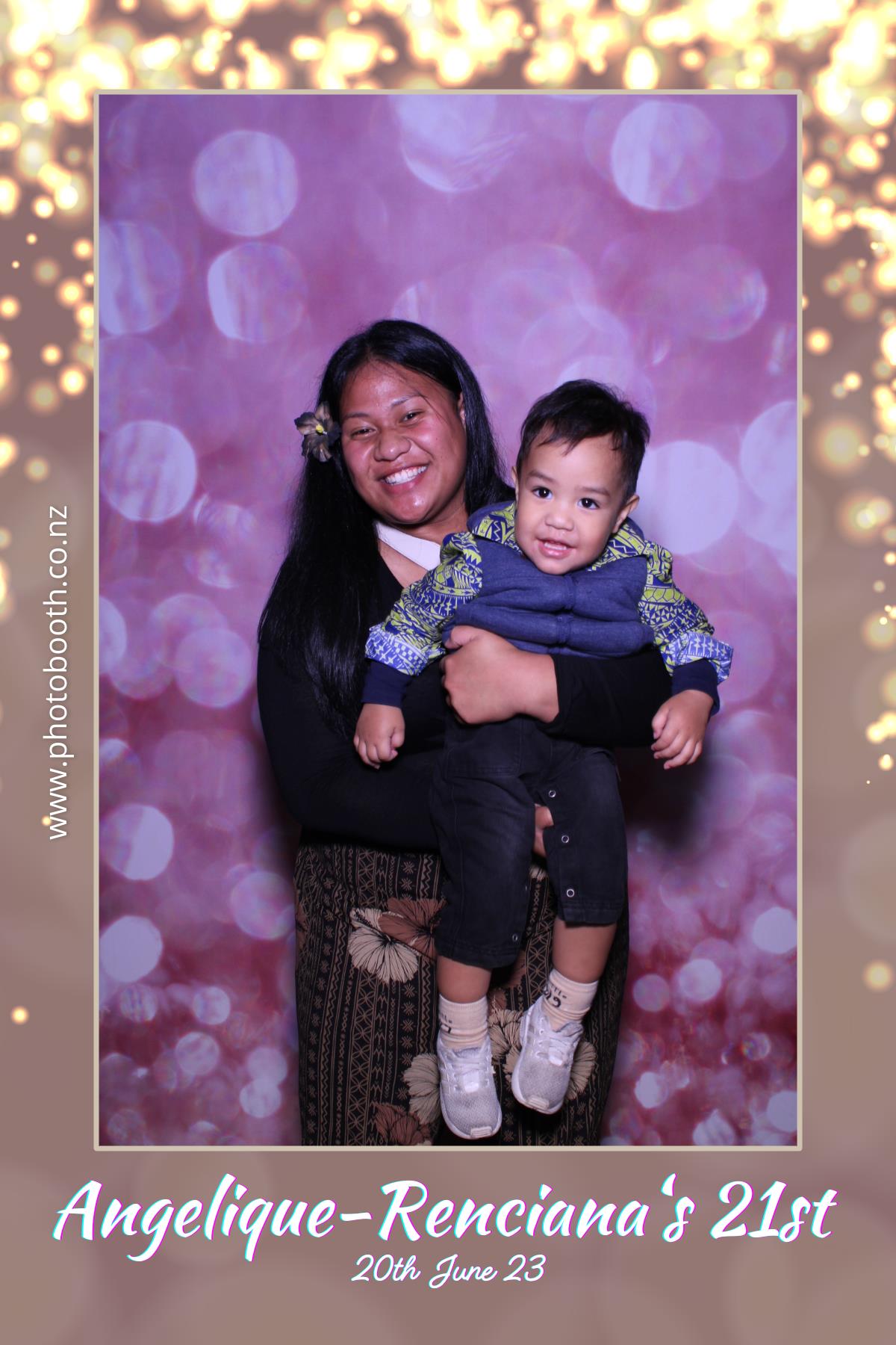 Angelique-Renciana 21st | View more photos from the event at gallery.photobooth.co.nz/u/SelfieCentral/Angelique-Renciana-21st