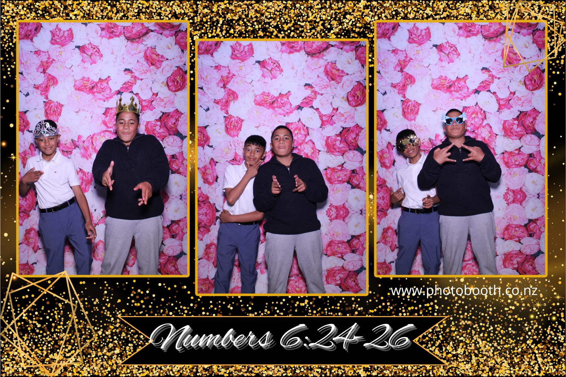 Dana's Birthday | View more photos from the event at gallery.photobooth.co.nz/u/SelfieCentral/Danas-Birthday