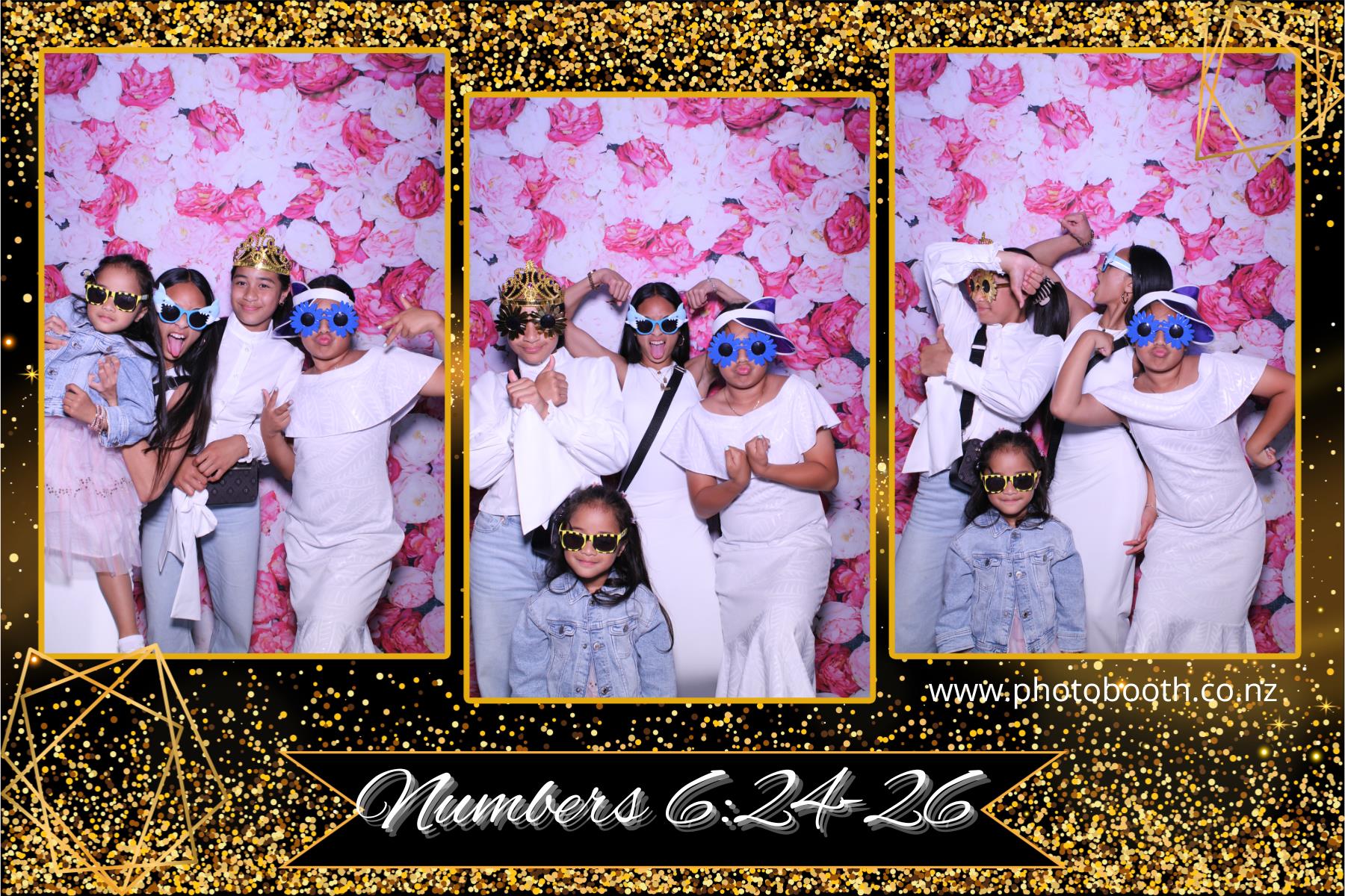 Dana's Birthday | View more photos from the event at gallery.photobooth.co.nz/u/SelfieCentral/Danas-Birthday