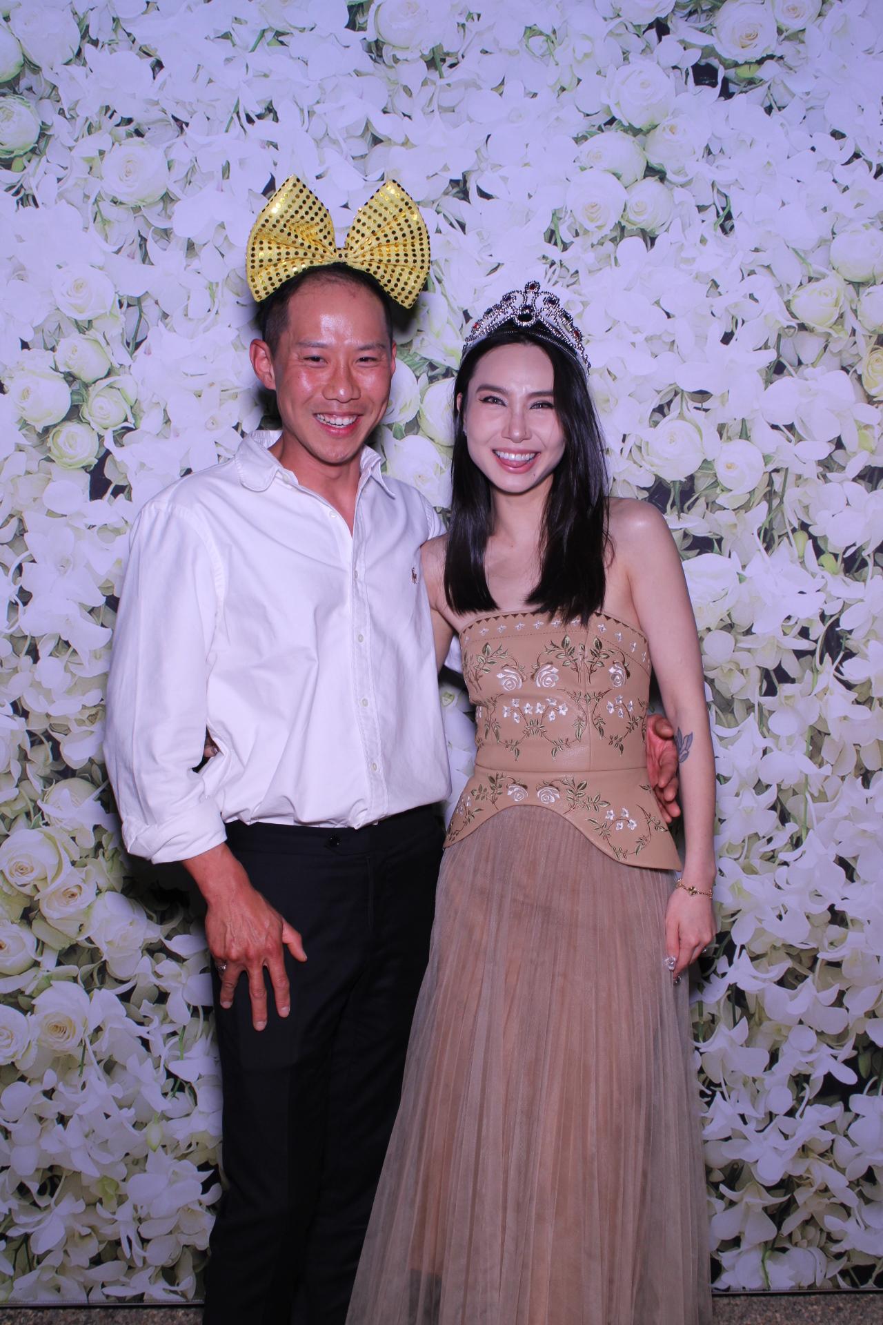 Elizabeth and David's Wedding | View more photos from the event at gallery.photobooth.co.nz/u/SelfieCentral/Elizabeth-and-Davids-Wedding