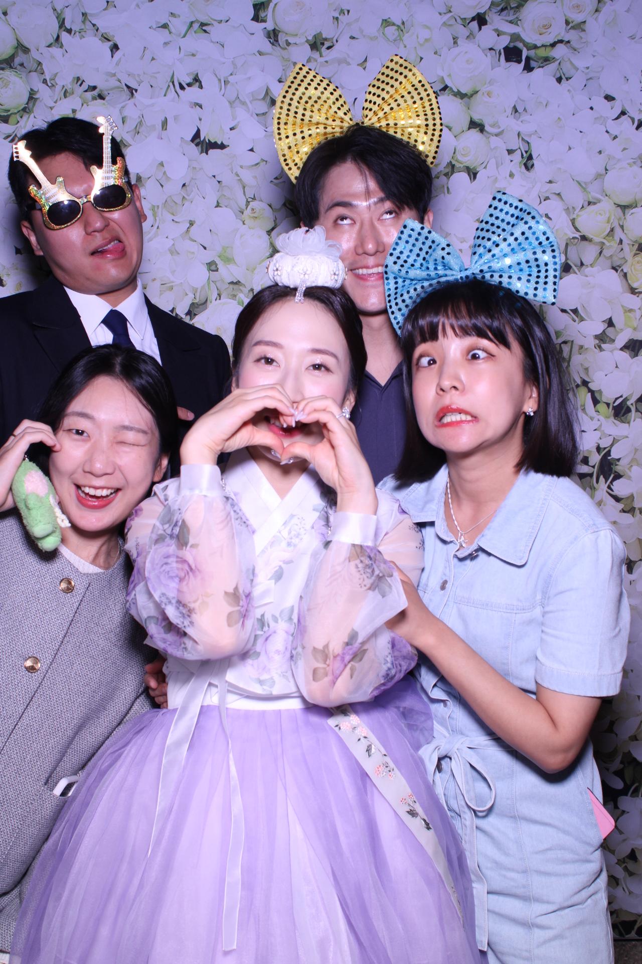 Elizabeth and David's Wedding | View more photos from the event at gallery.photobooth.co.nz/u/SelfieCentral/Elizabeth-and-Davids-Wedding