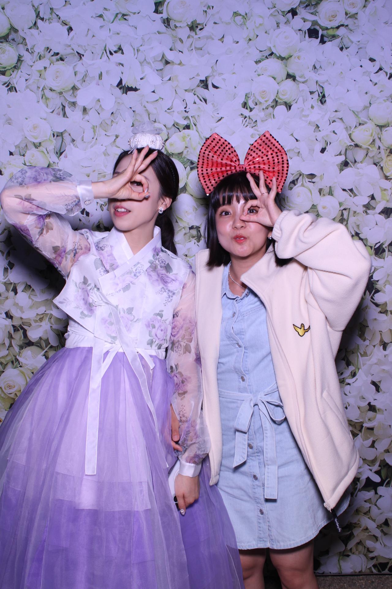 Elizabeth and David's Wedding | View more photos from the event at gallery.photobooth.co.nz/u/SelfieCentral/Elizabeth-and-Davids-Wedding