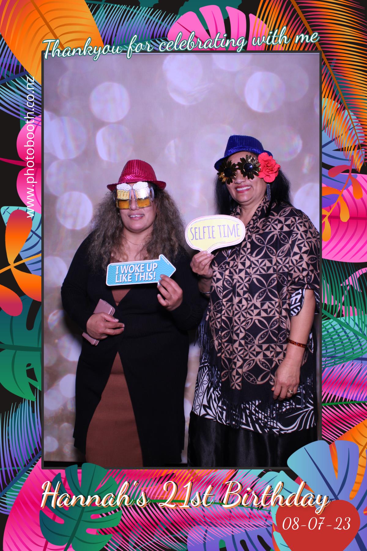 Hannah's 21st Birthday | View more photos from the event at gallery.photobooth.co.nz/u/SelfieCentral/Hannahs-21st-Birthday