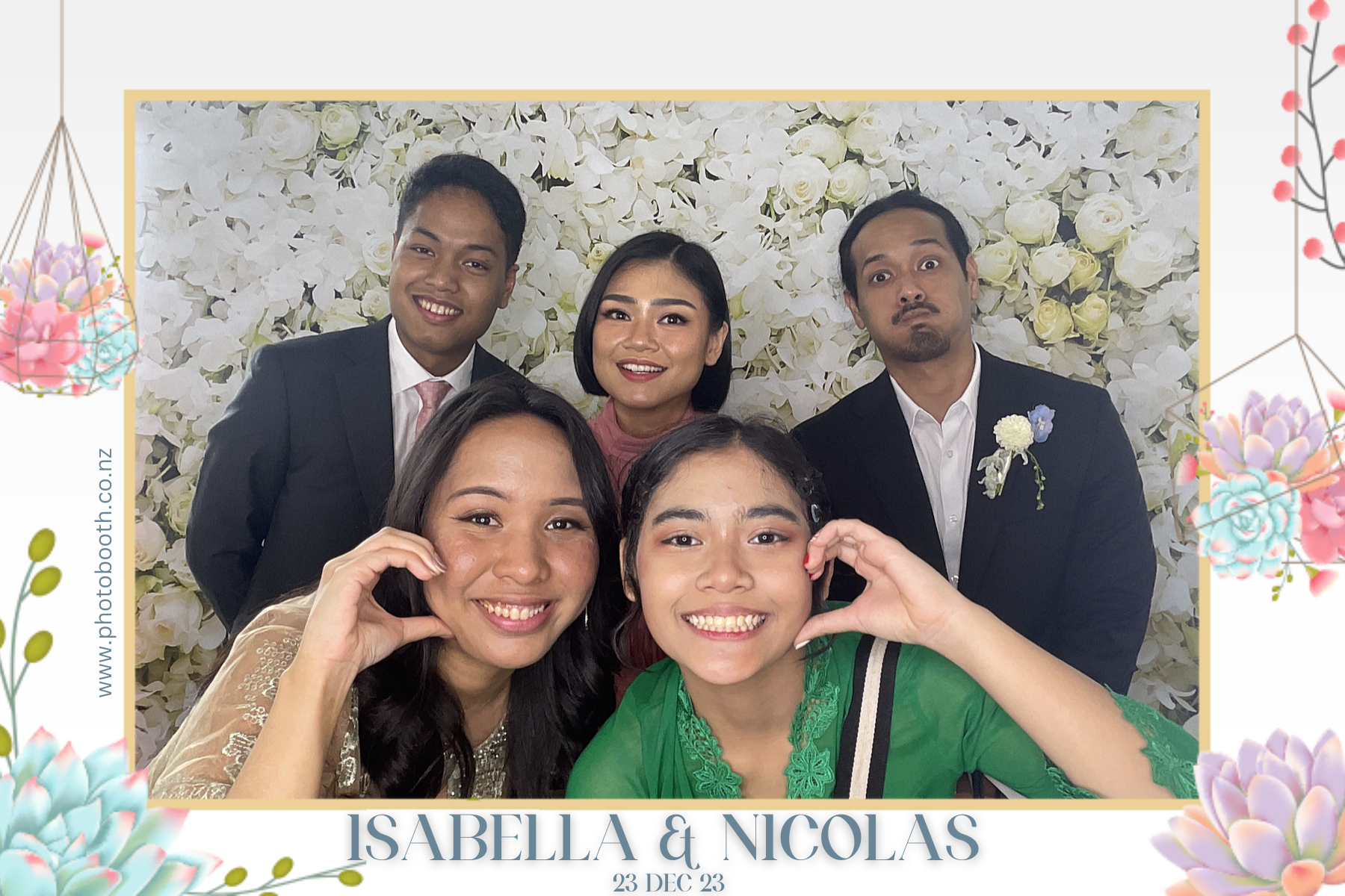 Isabella & Nicolas's Wedding | View more photos from the event at gallery.photobooth.co.nz/u/SelfieCentral/Isabella-Nicolass-Wedding