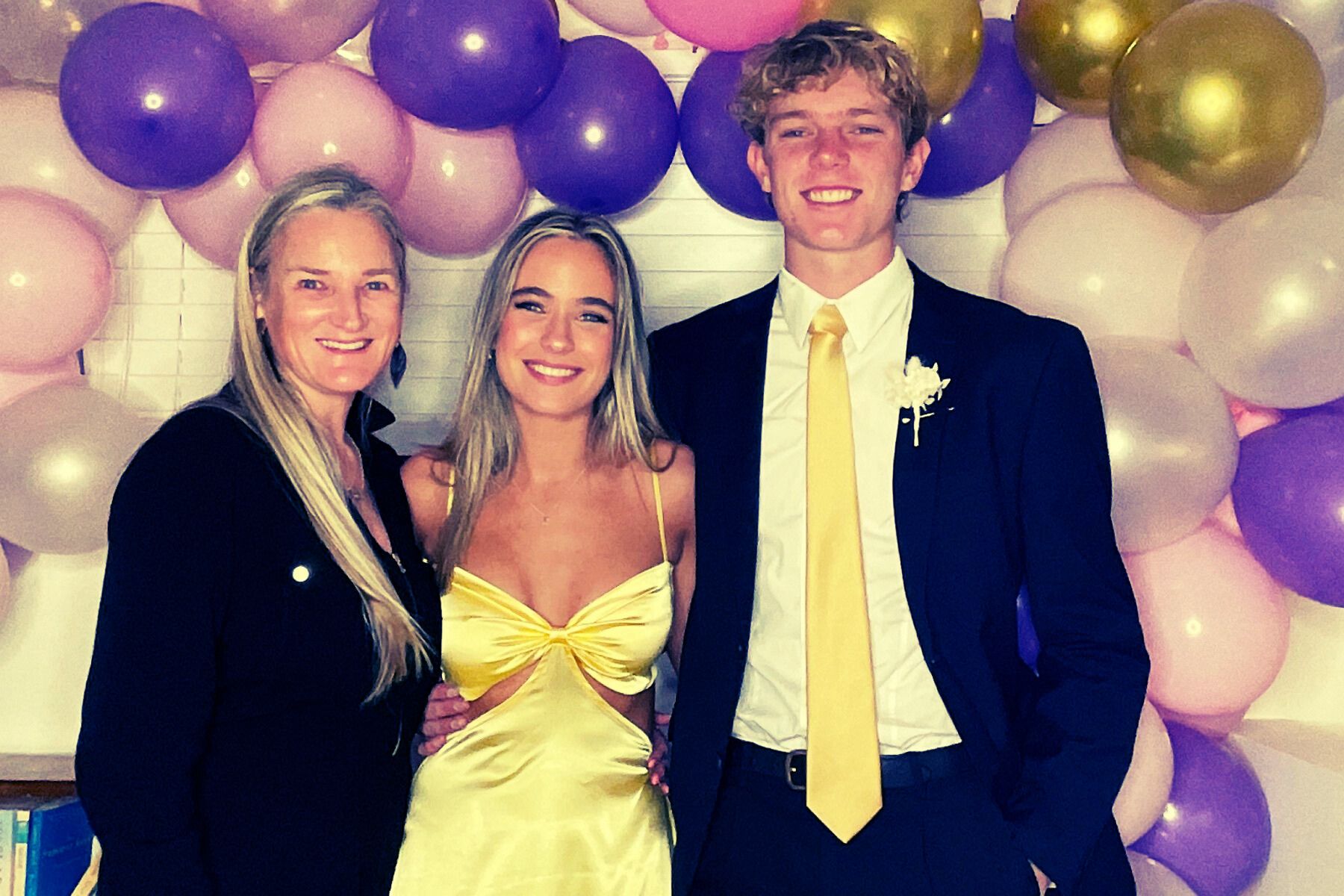 Izzy's Pre Ball | View more photos from the event at gallery.photobooth.co.nz/u/SelfieCentral/Izzys-Pre-Ball-0