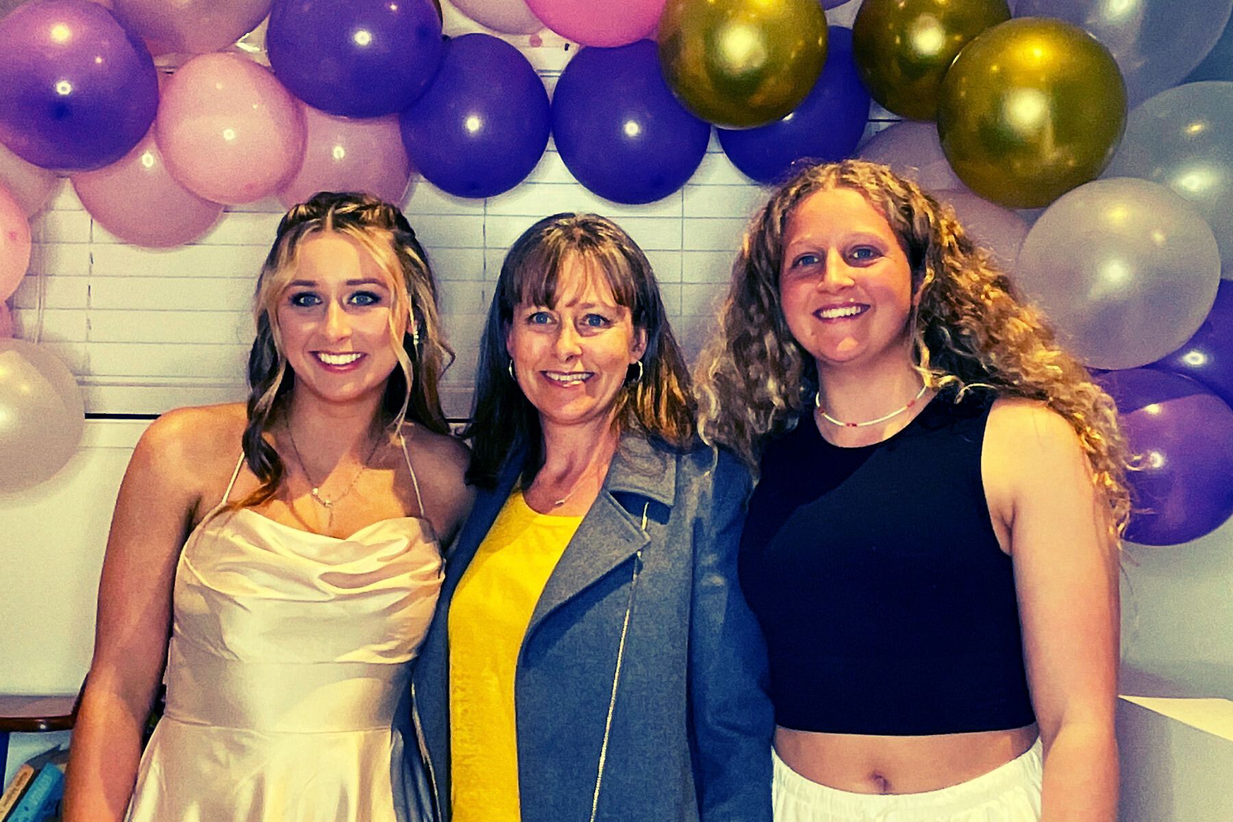 Izzy's Pre Ball | View more photos from the event at gallery.photobooth.co.nz/u/SelfieCentral/Izzys-Pre-Ball-0