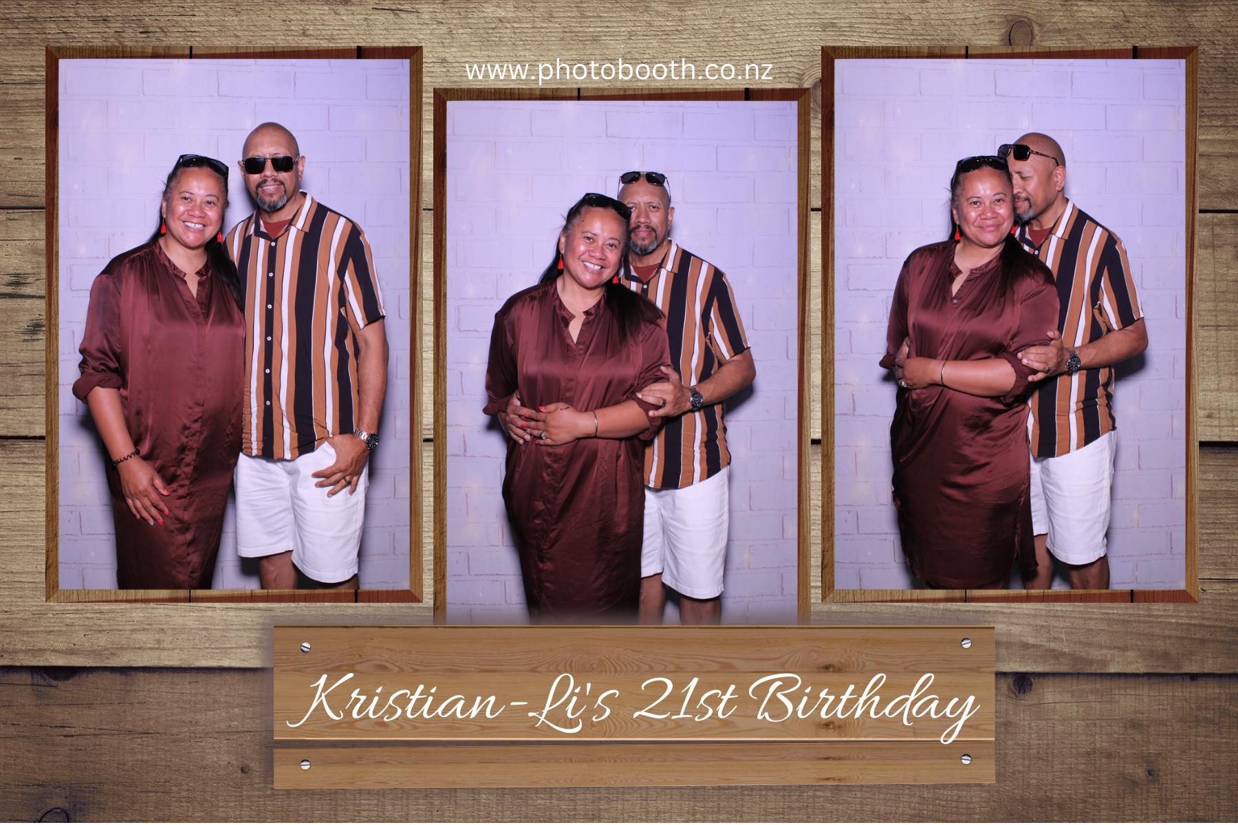 Kristian-Li's 21st | View more photos from the event at gallery.photobooth.co.nz/u/SelfieCentral/Kristian-Lis-21st