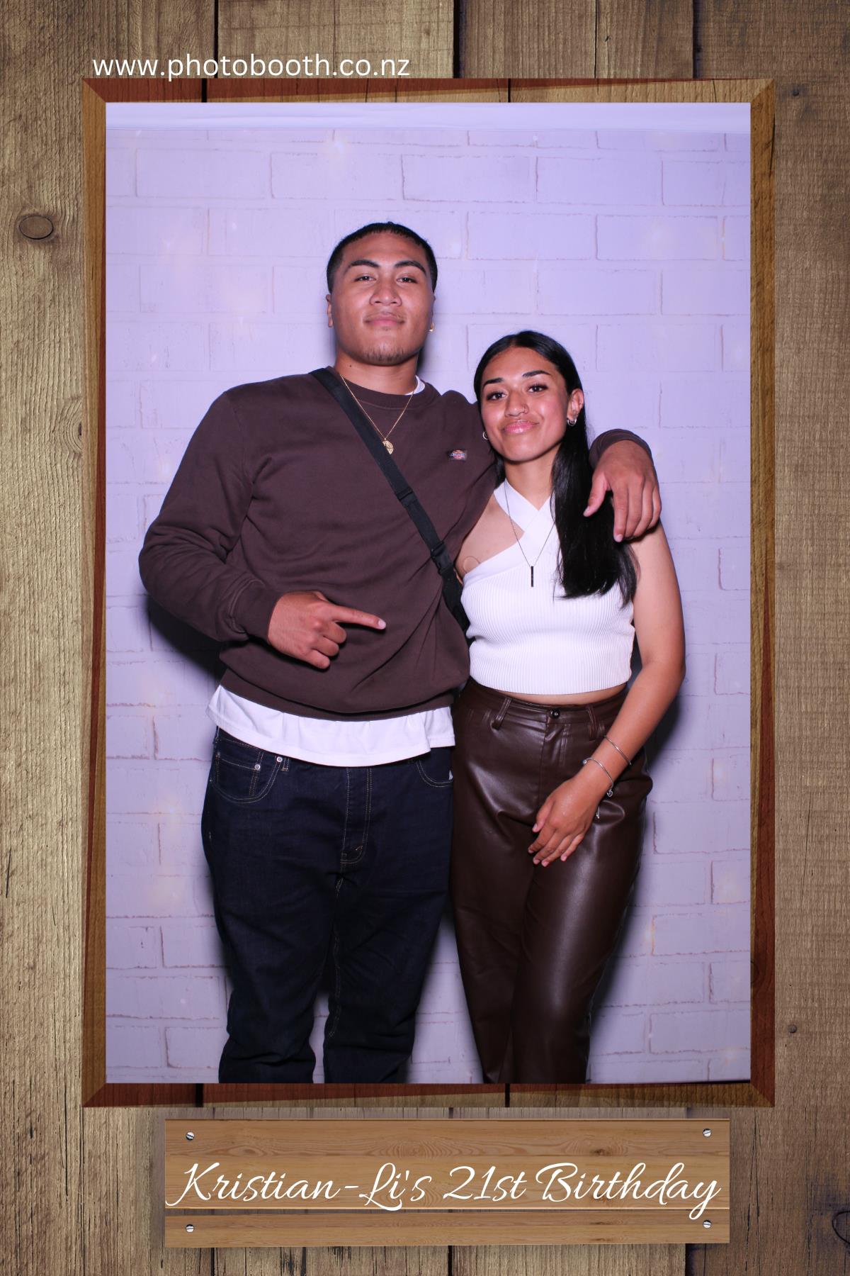 Kristian-Li's 21st | View more photos from the event at gallery.photobooth.co.nz/u/SelfieCentral/Kristian-Lis-21st