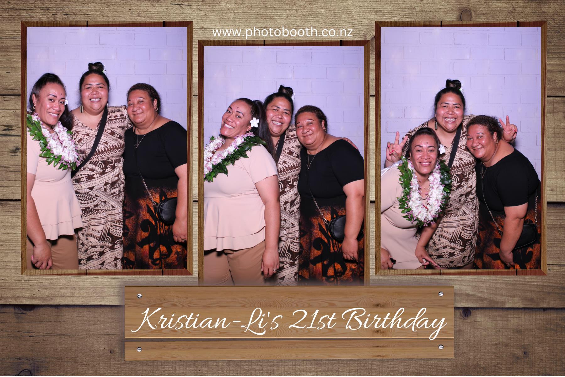 Kristian-Li's 21st | View more photos from the event at gallery.photobooth.co.nz/u/SelfieCentral/Kristian-Lis-21st