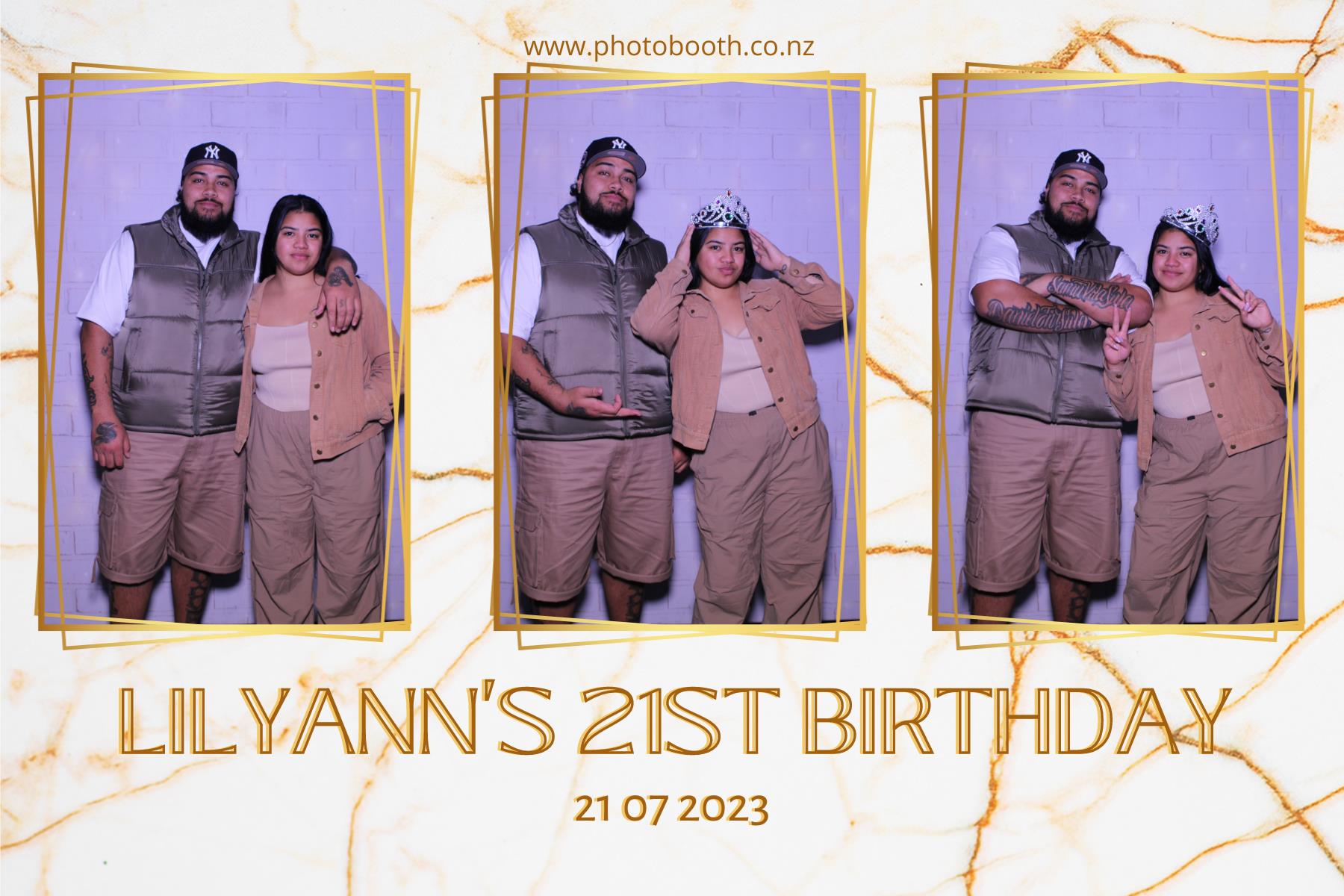 Lilyann's 21st | View more photos from the event at gallery.photobooth.co.nz/u/SelfieCentral/Lilyanns-21st