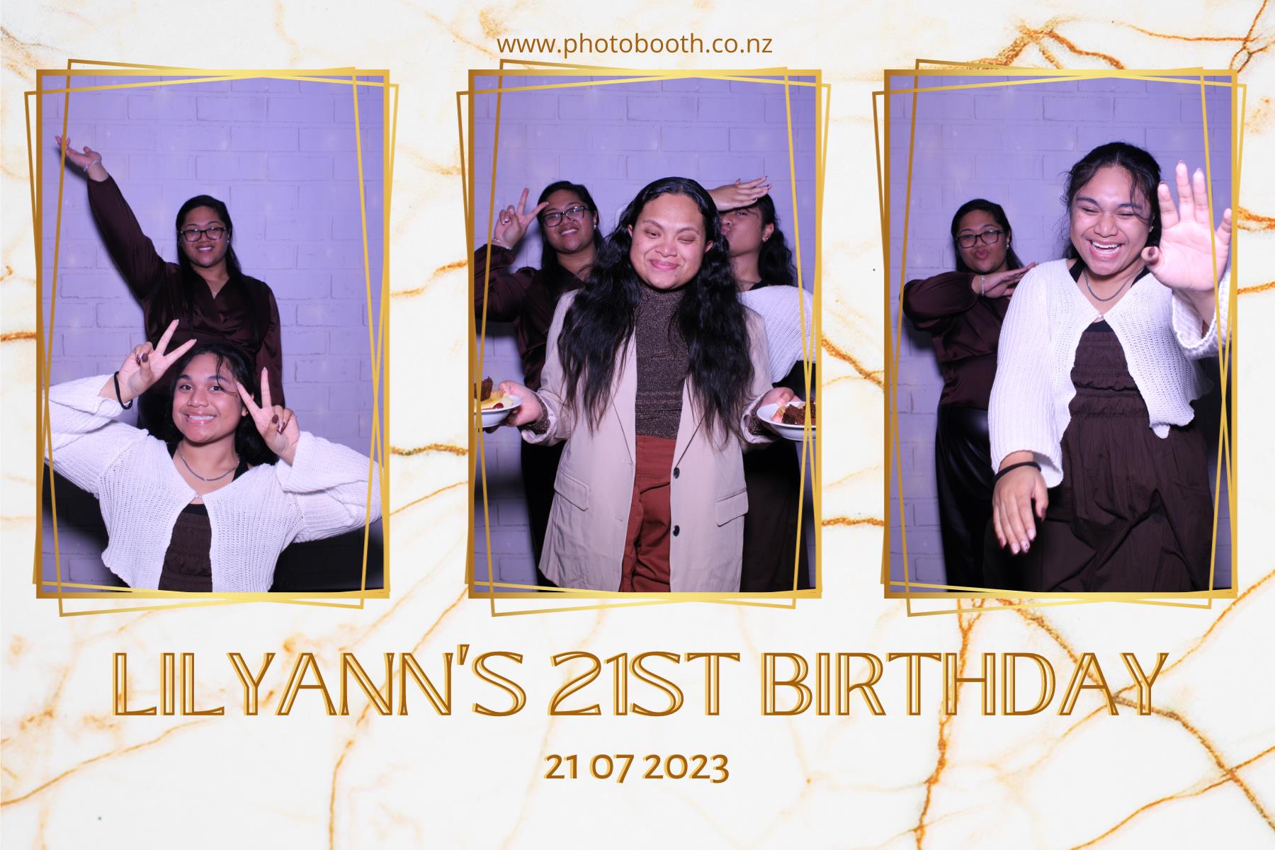 Lilyann's 21st | View more photos from the event at gallery.photobooth.co.nz/u/SelfieCentral/Lilyanns-21st