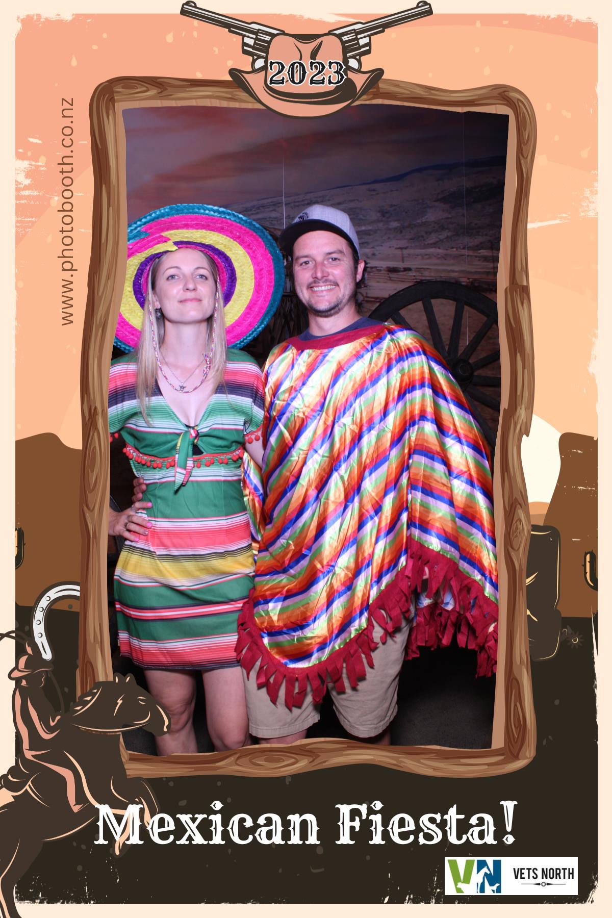 Vets North Christmas Party | View more photos from the event at gallery.photobooth.co.nz/u/SelfieCentral/Vets-North-Christmas-Party