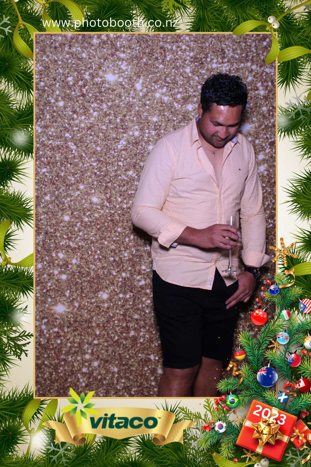 Vitaco Christmas Party | View more photos from the event at gallery.photobooth.co.nz/u/SelfieCentral/Vitaco-Christmas-Party-0