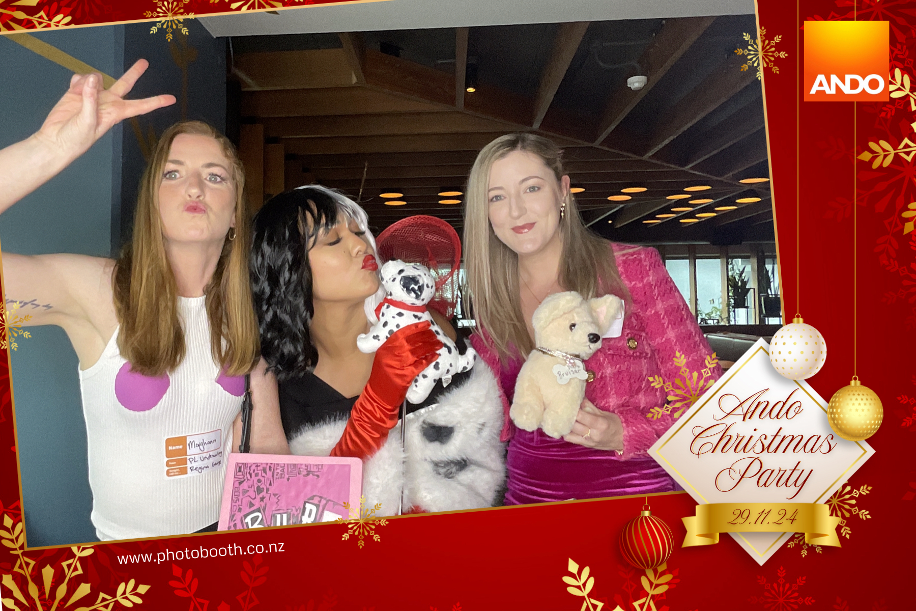 Ando EOY Event | View more photos from the event at gallery.photobooth.co.nz/u/SelfieCentral/Ando-EOY-Event