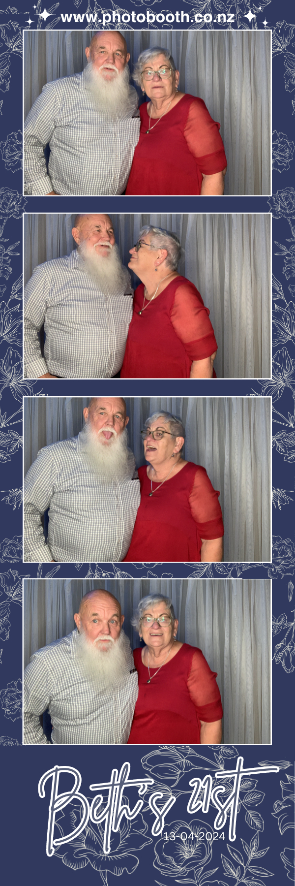 Beth's 21st | View more photos from the event at gallery.photobooth.co.nz/u/SelfieCentral/Beths-21st