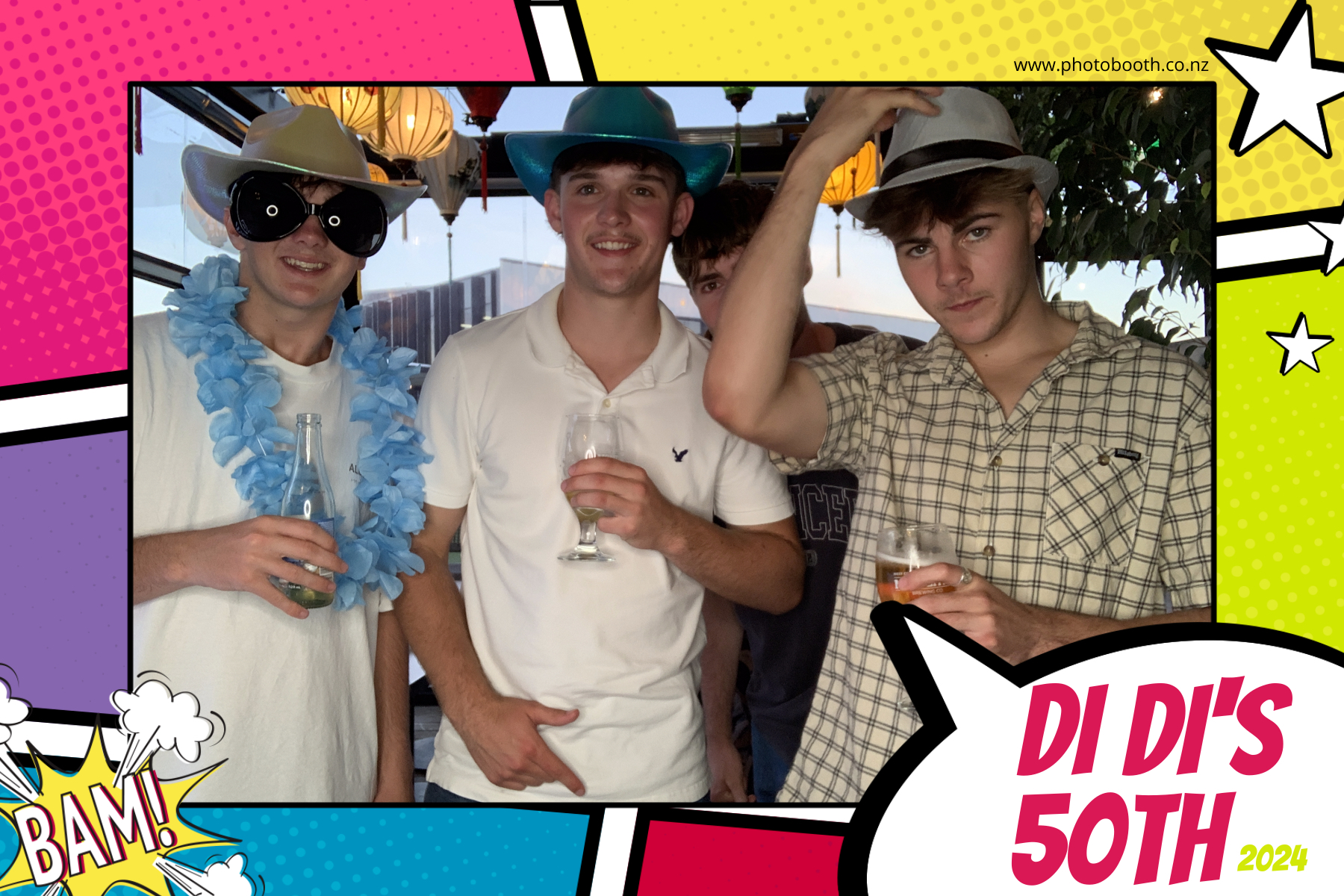 Diane's 50th | View more photos from the event at gallery.photobooth.co.nz/u/SelfieCentral/Dianes-50th