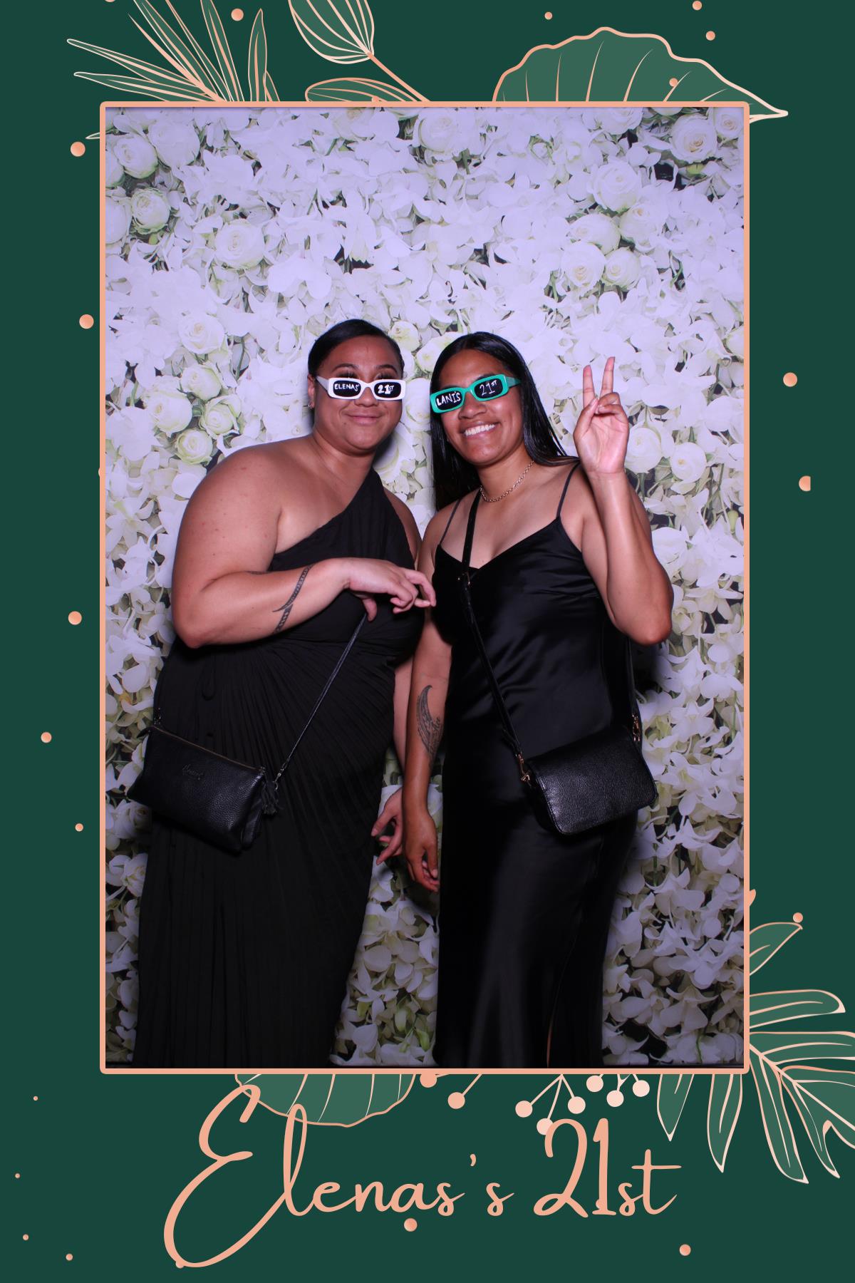 Elenas's 21st | View more photos from the event at gallery.photobooth.co.nz/u/SelfieCentral/Elenass-21st