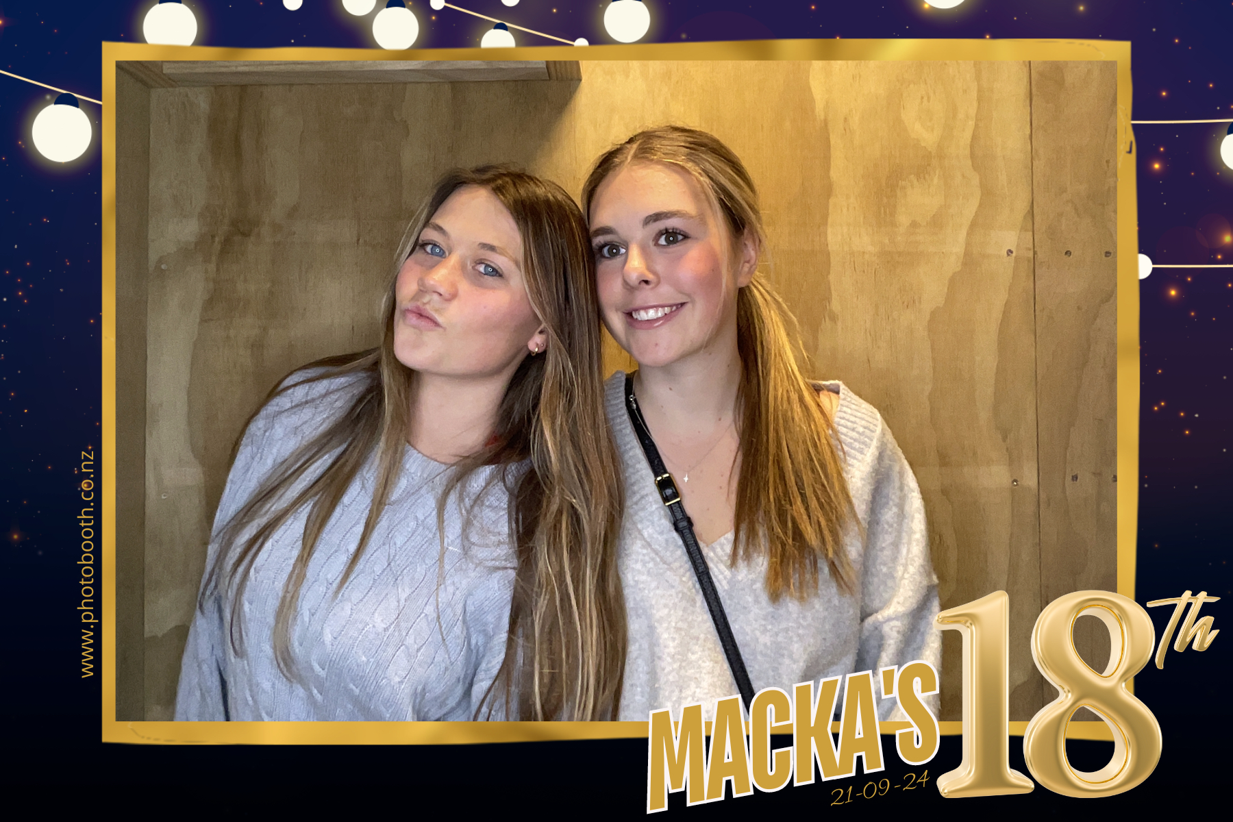 Hugo's 18th | View more photos from the event at gallery.photobooth.co.nz/u/SelfieCentral/Hugos-18th