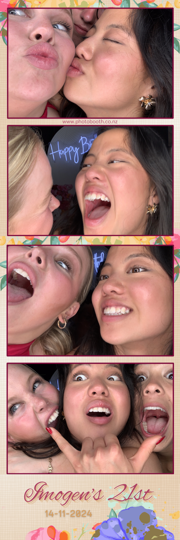 Imogen’s 21st | View more photos from the event at gallery.photobooth.co.nz/u/SelfieCentral/Imogen’s-21st