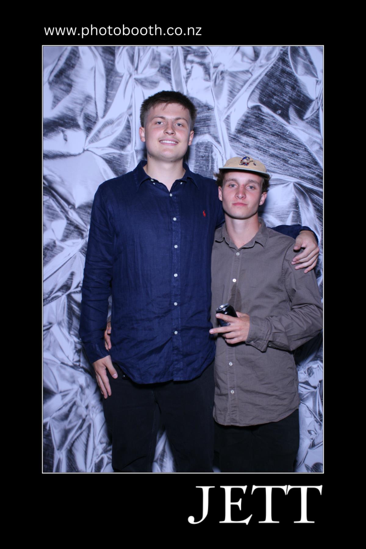 Jett's 21st | View more photos from the event at gallery.photobooth.co.nz/u/SelfieCentral/Jetts-21st