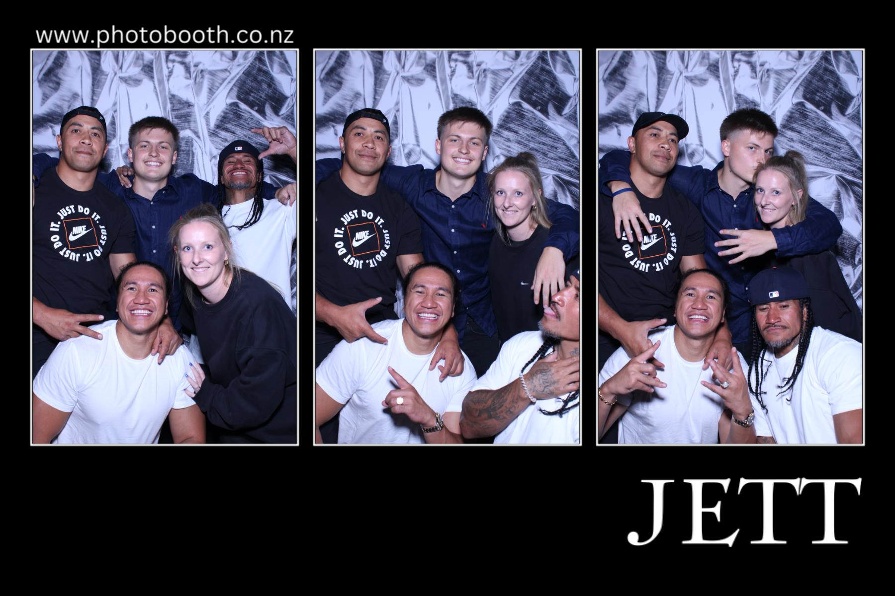 Jett's 21st | View more photos from the event at gallery.photobooth.co.nz/u/SelfieCentral/Jetts-21st