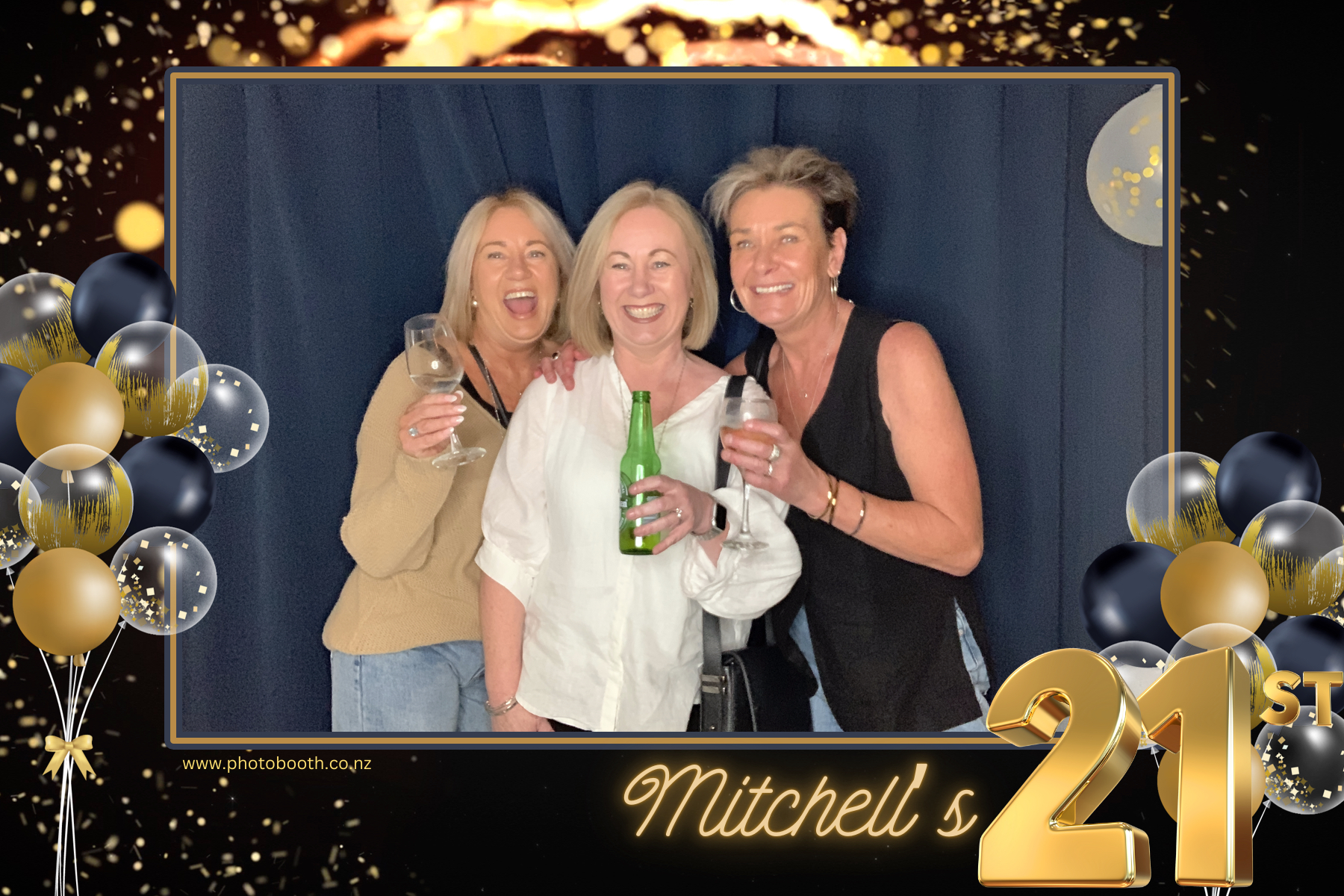 Michell's 21st | View more photos from the event at gallery.photobooth.co.nz/u/SelfieCentral/Michells-21st