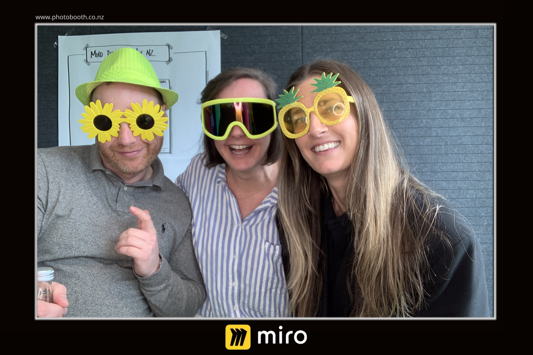 Miro Photobooth | View more photos from the event at gallery.photobooth.co.nz/u/SelfieCentral/Miro-Photobooth