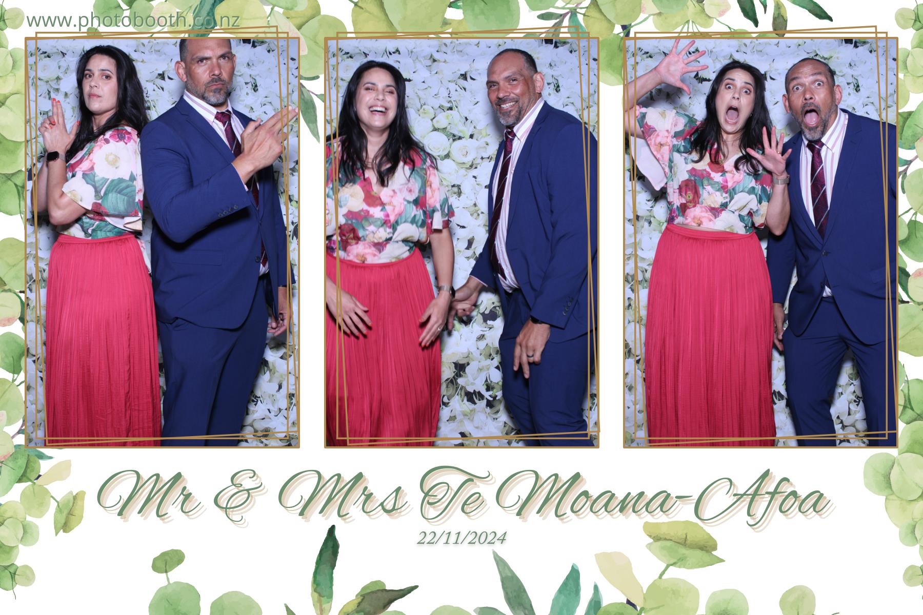 Mr & Mrs Te Moana-Afoa's Wedding | View more photos from the event at gallery.photobooth.co.nz/u/SelfieCentral/Mr-Mrs-Te-Moana-Afoas-Wedding