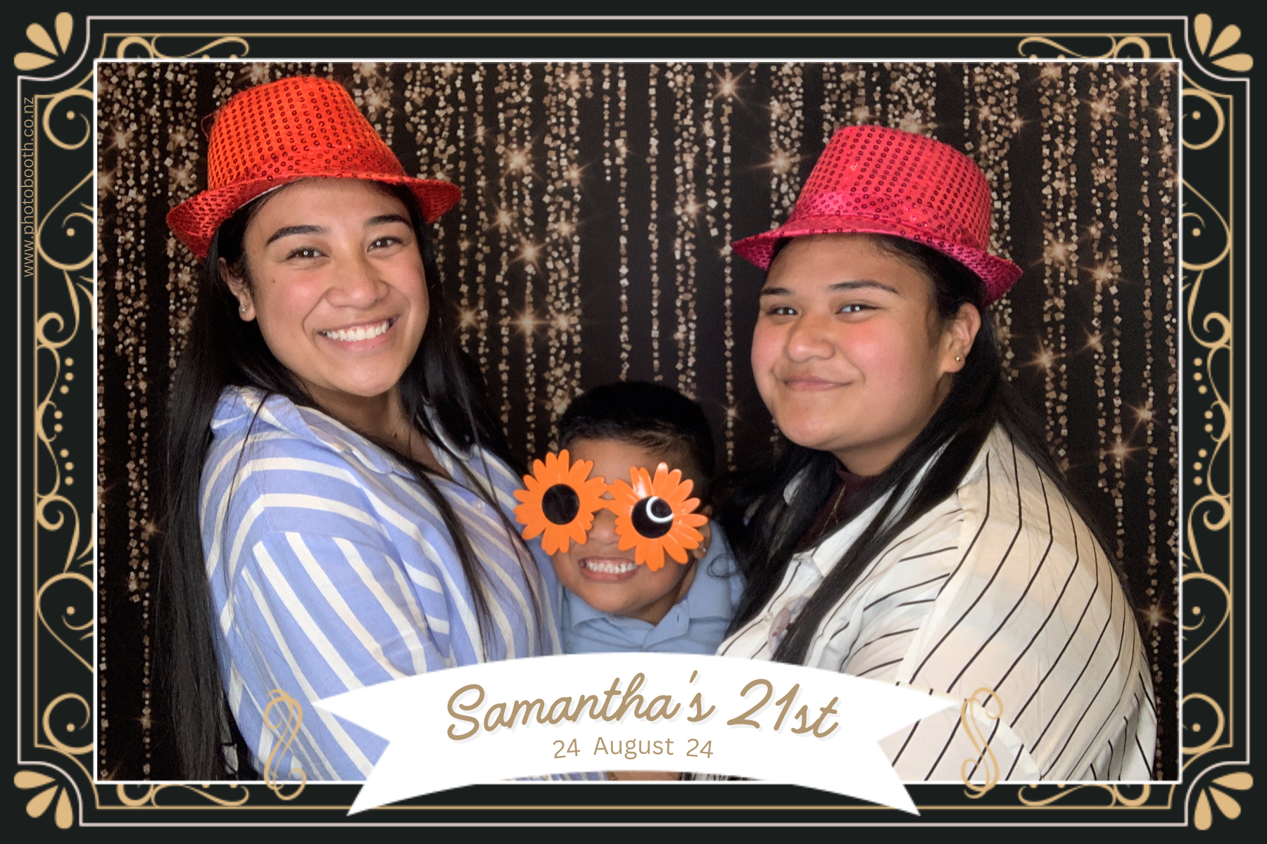 Samantha's 21st | View more photos from the event at gallery.photobooth.co.nz/u/SelfieCentral/Samanthas-21st-0