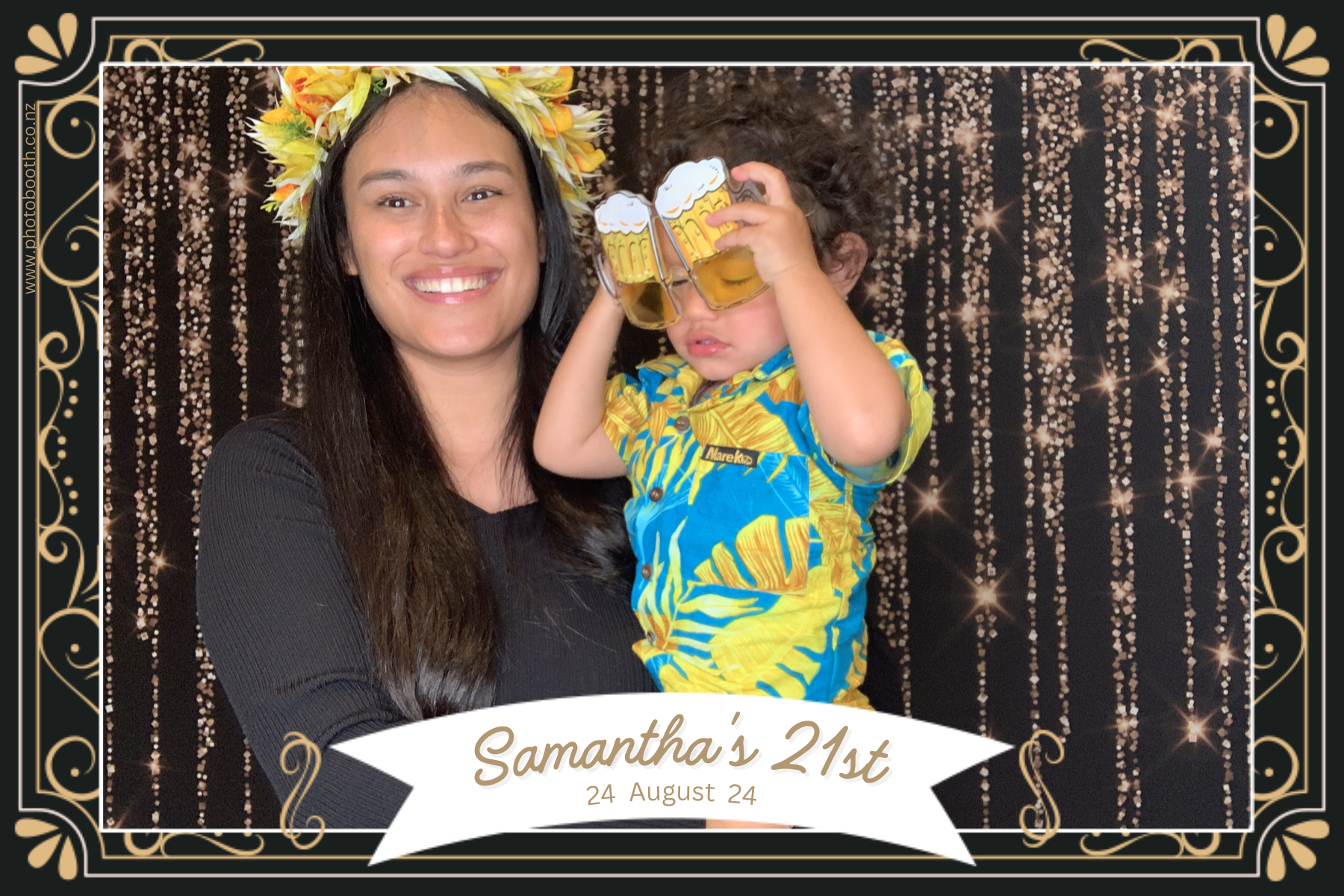 Samantha's 21st | View more photos from the event at gallery.photobooth.co.nz/u/SelfieCentral/Samanthas-21st-0