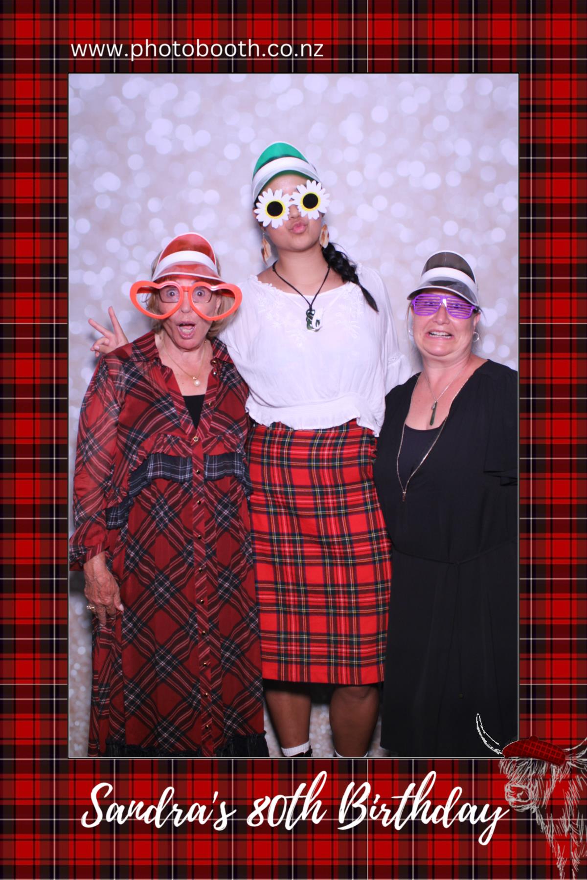 Sandra's 80th Birthday | View more photos from the event at gallery.photobooth.co.nz/u/SelfieCentral/Sandras-80th-Birthday