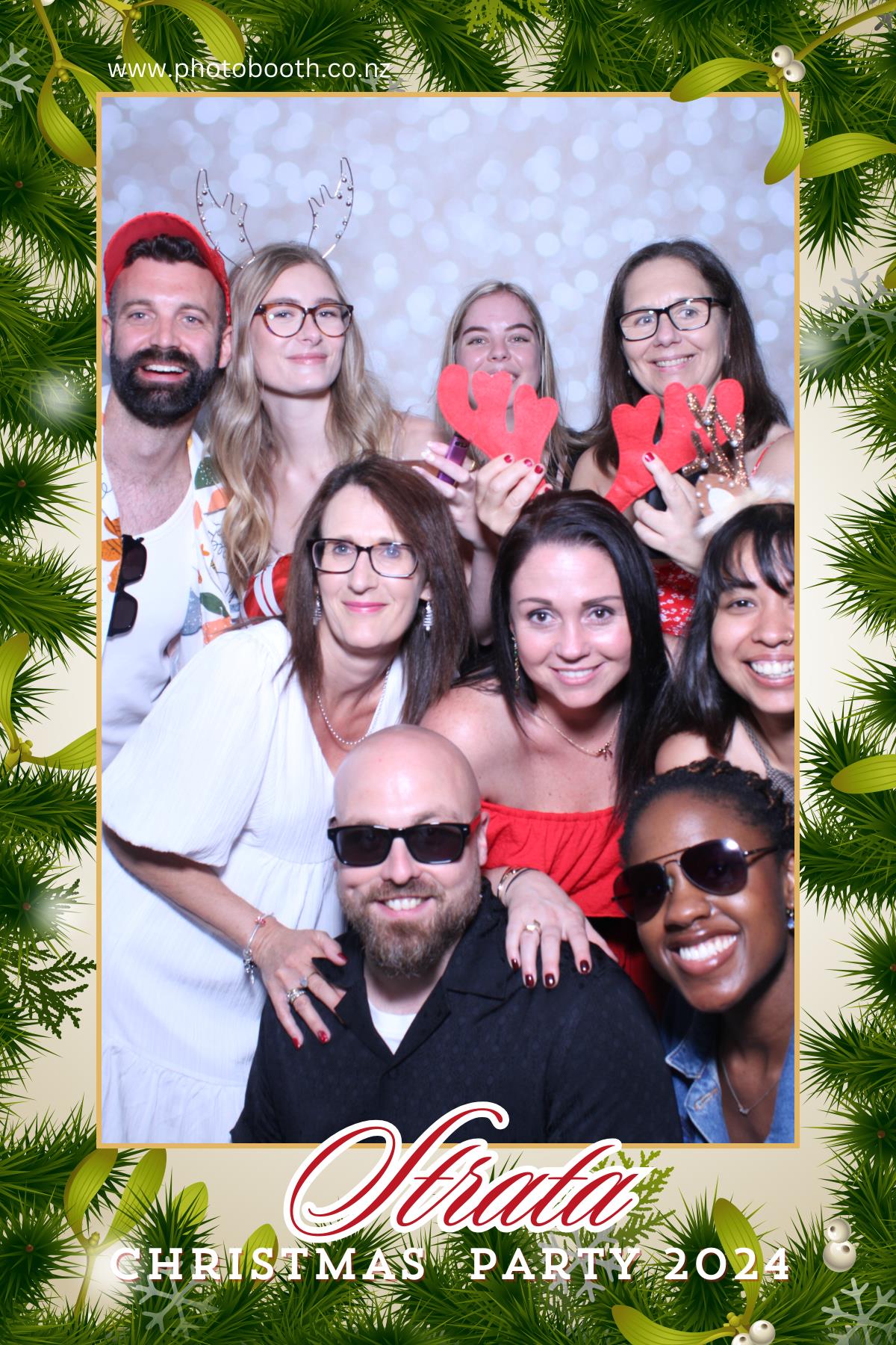 Strata Christmas Party | View more photos from the event at gallery.photobooth.co.nz/u/SelfieCentral/Strata-Christmas-Party