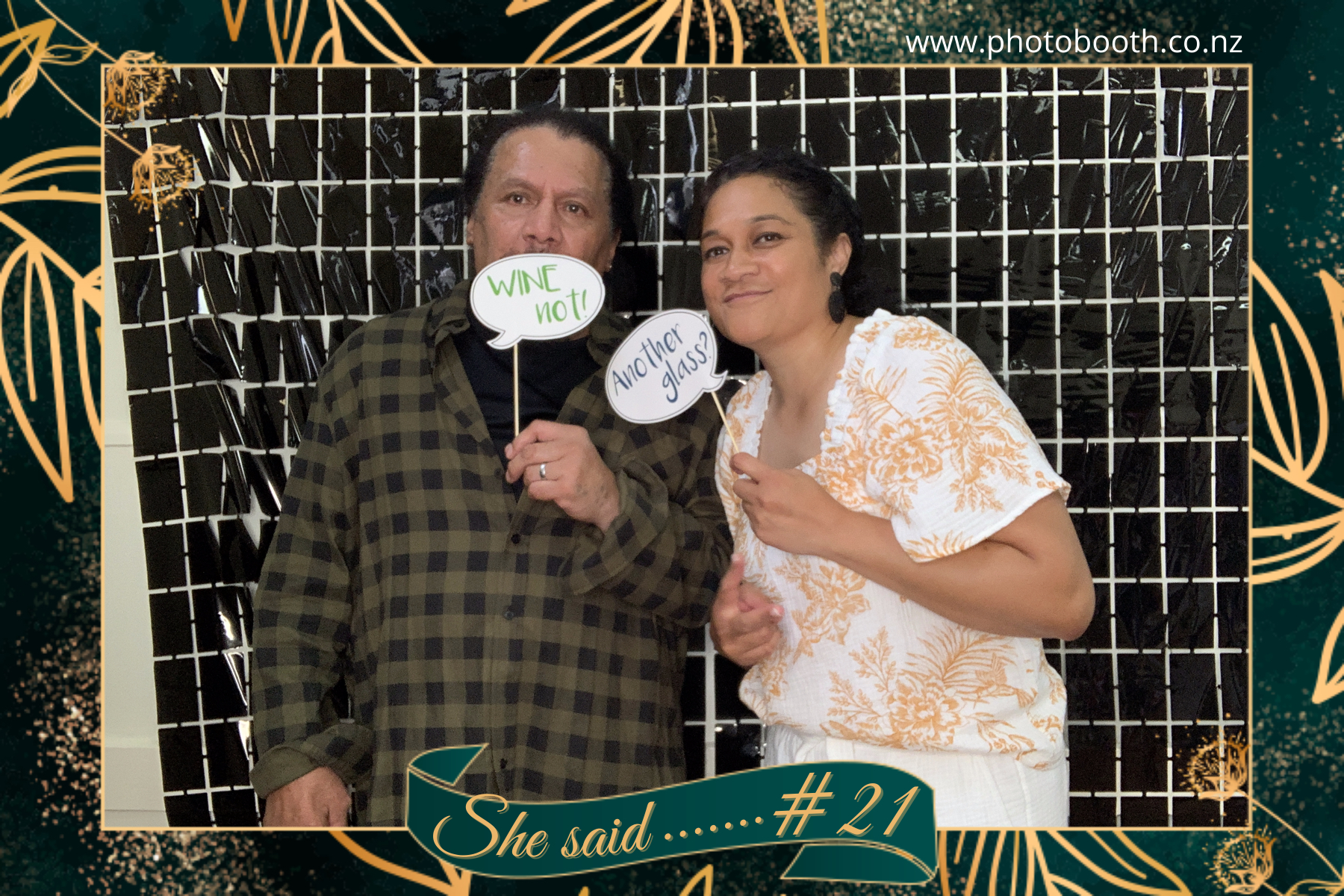 Tara's 21st | View more photos from the event at gallery.photobooth.co.nz/u/SelfieCentral/Taras-21st