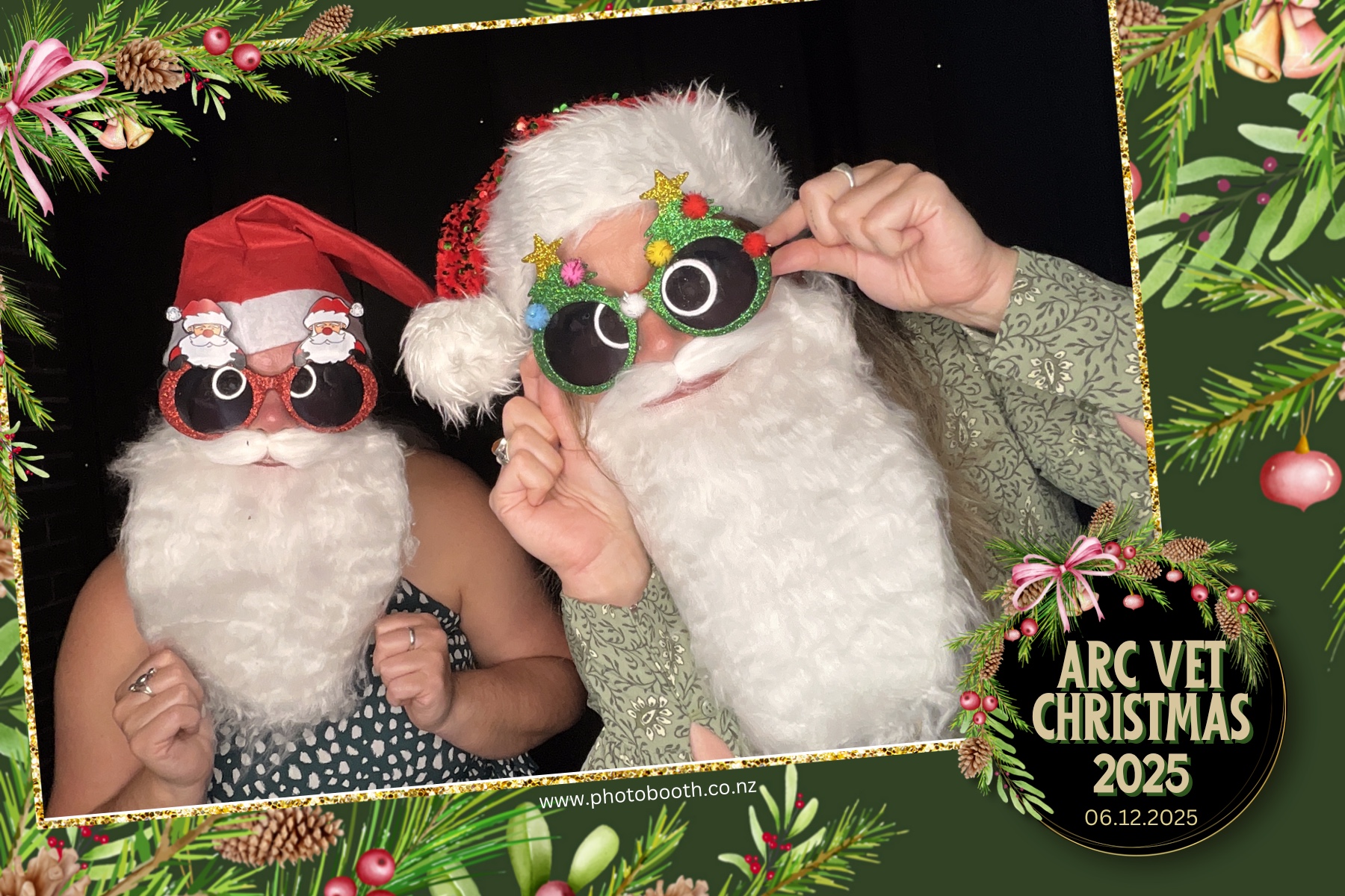 ARC Vets Xmas Party | View more photos from the event at gallery.photobooth.co.nz/u/SelfieCentral/ARC-Vets-Xmas-Party