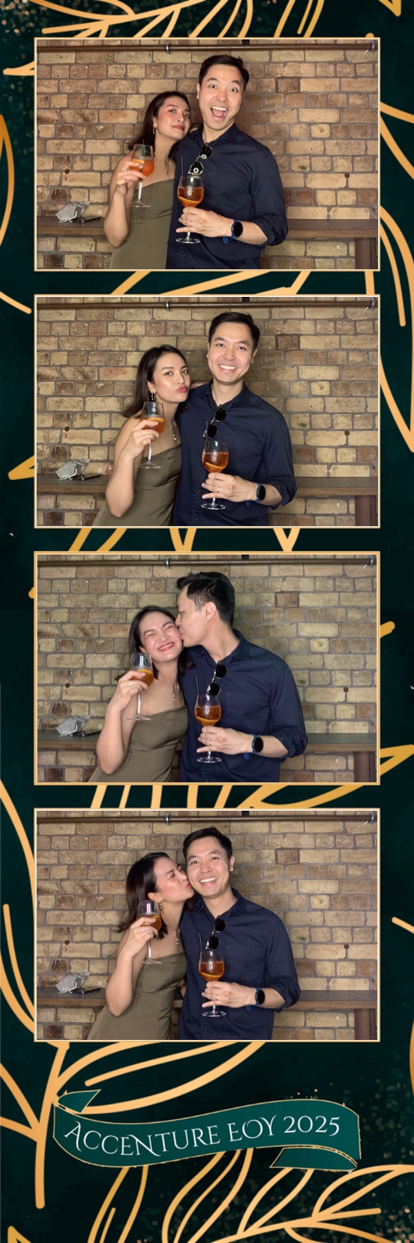 Accenture Christmas Party | View more photos from the event at gallery.photobooth.co.nz/u/SelfieCentral/Accenture-Christmas-Party