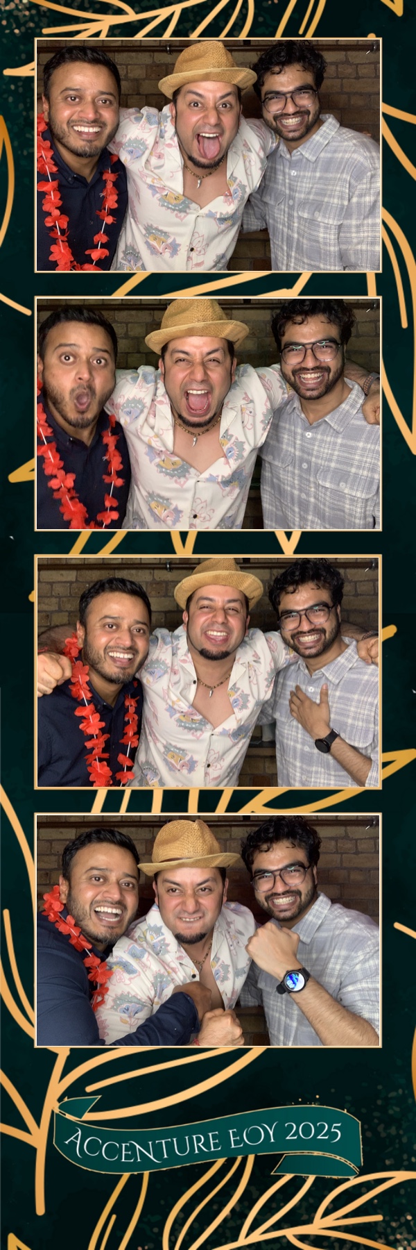 Accenture Christmas Party | View more photos from the event at gallery.photobooth.co.nz/u/SelfieCentral/Accenture-Christmas-Party