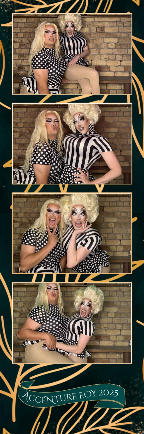 Accenture Christmas Party | View more photos from the event at gallery.photobooth.co.nz/u/SelfieCentral/Accenture-Christmas-Party