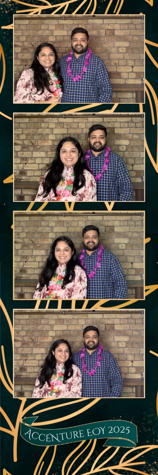 Accenture Christmas Party | View more photos from the event at gallery.photobooth.co.nz/u/SelfieCentral/Accenture-Christmas-Party